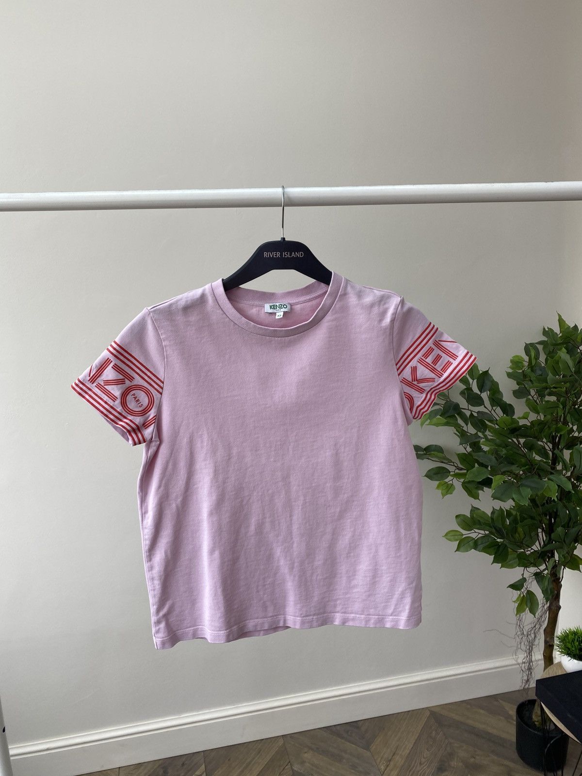 Kenzo × Vintage Vintage Kenzo Women’s Printed T-Shirt Size XS / US 0-2 / IT 36-38 - 2 Thumbnail
