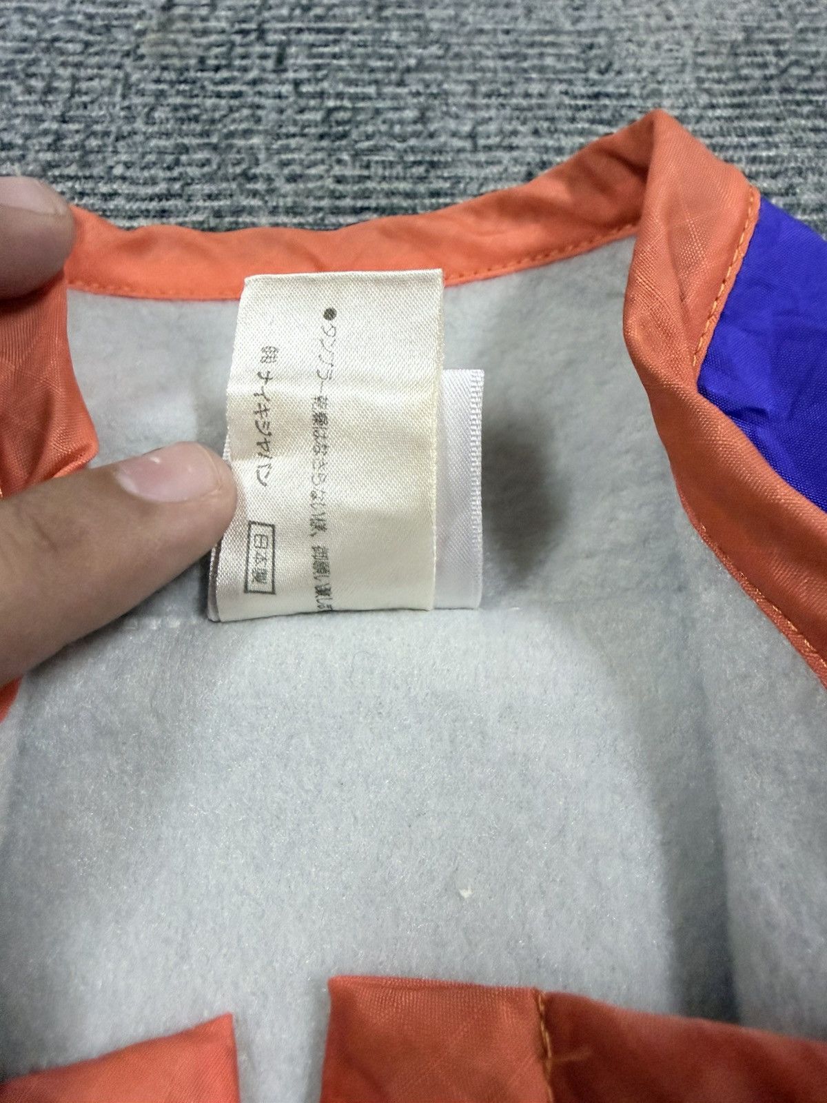 Nike Vtg🌟y2k Nike Multicolor Vest Zipper Jacket Made In Japan Size 40L - 18 Thumbnail