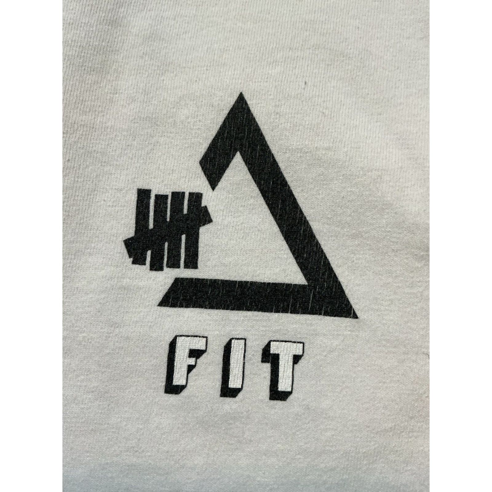 Undefeated VINTAGE Undefeated T-Shirt White Undefeated X UACTP Fit Upper Body Muscle Mass & Power Moves Sz.L Mens Shirt Size US L / EU 52-54 / 3 - 2 Thumbnail