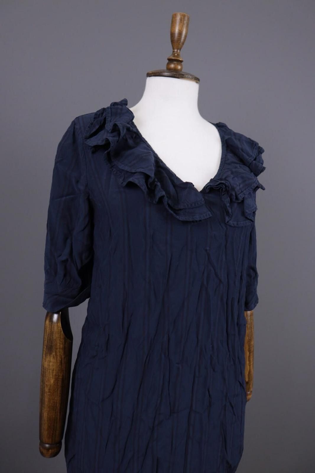Designer Manila Grace Blue 3/4 Sleeve V-Neck Midi Dress 44 / M Size M / US 6-8 / IT 42-44 - 4 Thumbnail