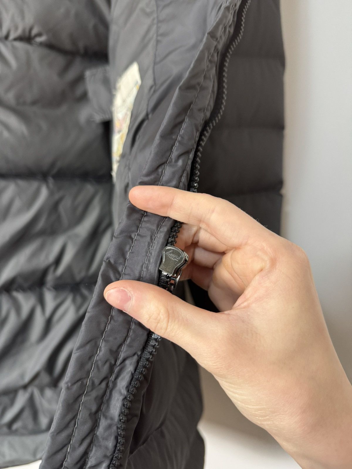 Moncler Moncler Merin Giubbotto Coat Down Puffer Parka Jacket Fur Size L / US 10 / IT 46 - 12 Thumbnail