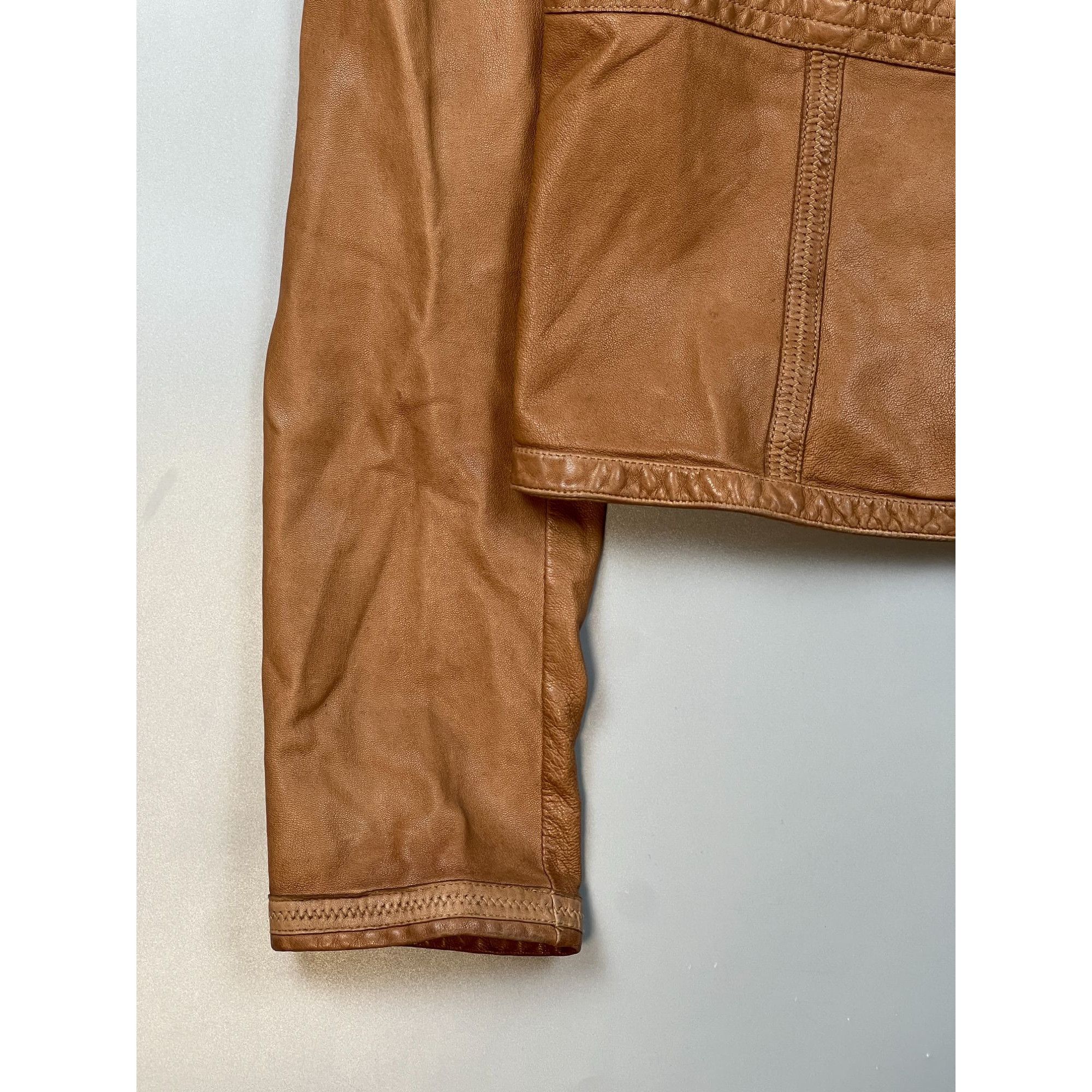 Emporio Armani Emporio Armani Shortened Collarless Leather Jacket (Y0685) Size M / US 6-8 / IT 42-44 - 2 Thumbnail