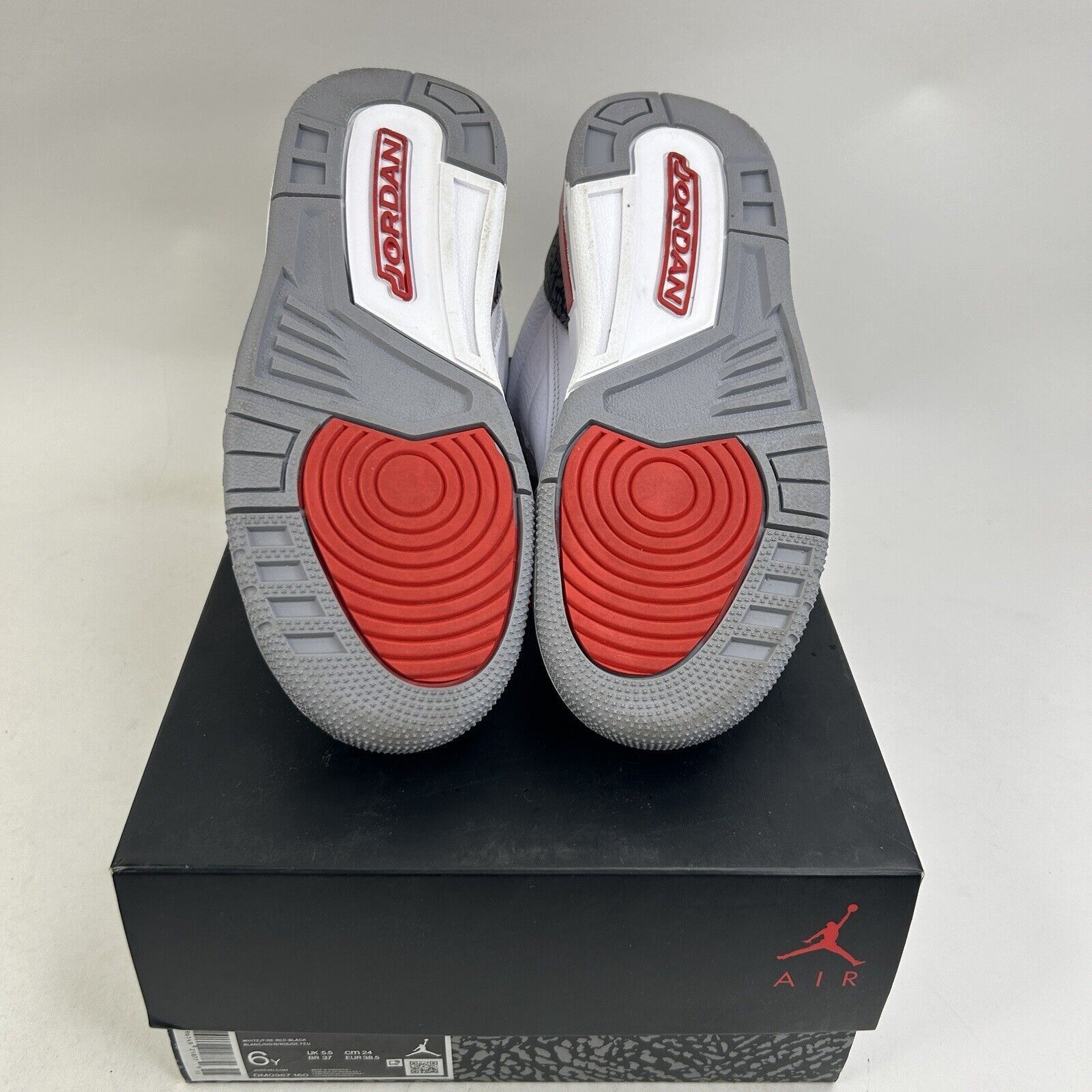 Nike Nike Air Jordan 3 Retro GS “Fire Red” 2024 Size US 7.5 / IT 37.5 - 7 Thumbnail