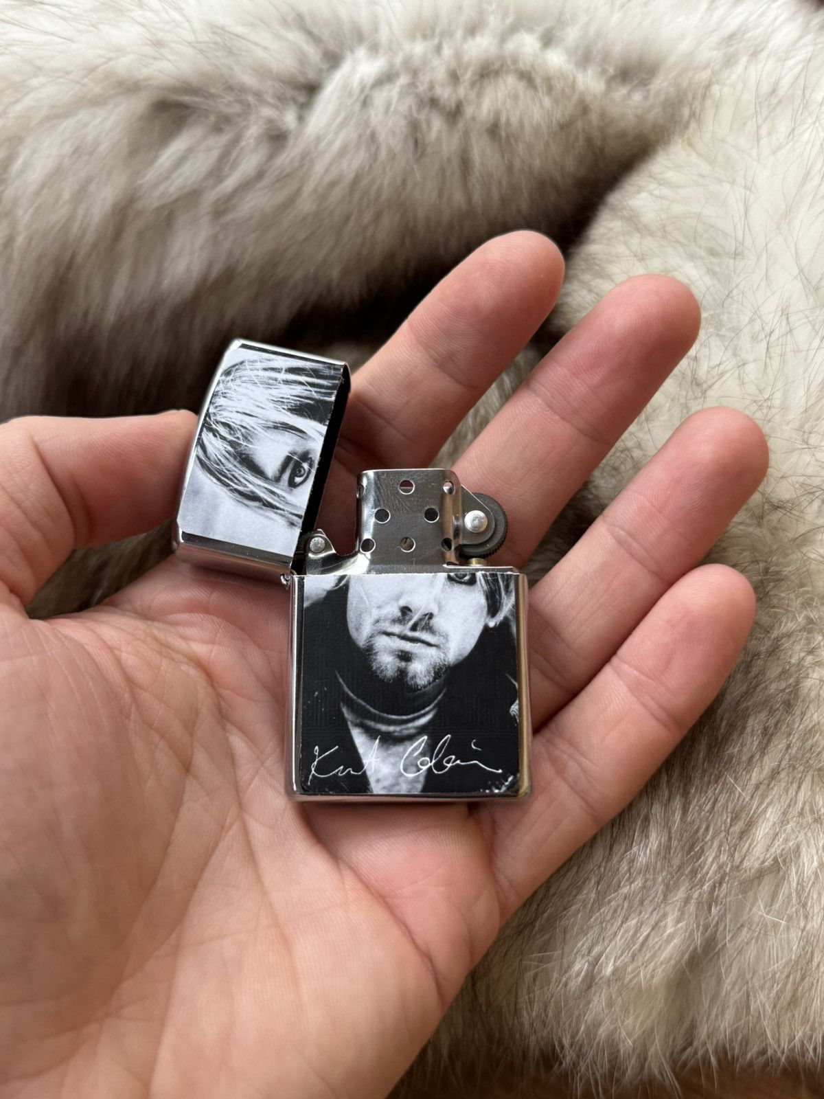 Rockstar Games 💉Kurt Cobain vintage Silver Cigar lighter. WORK Size ONE SIZE - 2 Thumbnail