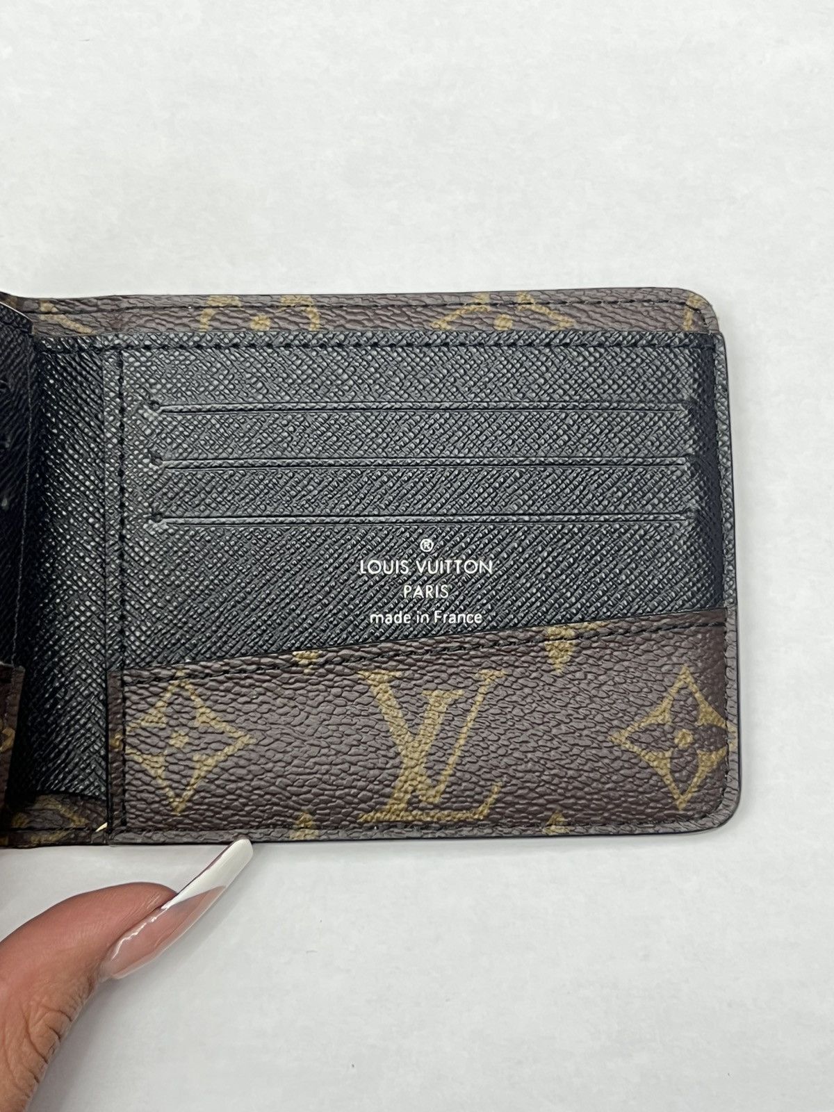 Louis Vuitton Louis Vuitton Macassar Wallet Size ONE SIZE - 3 Thumbnail