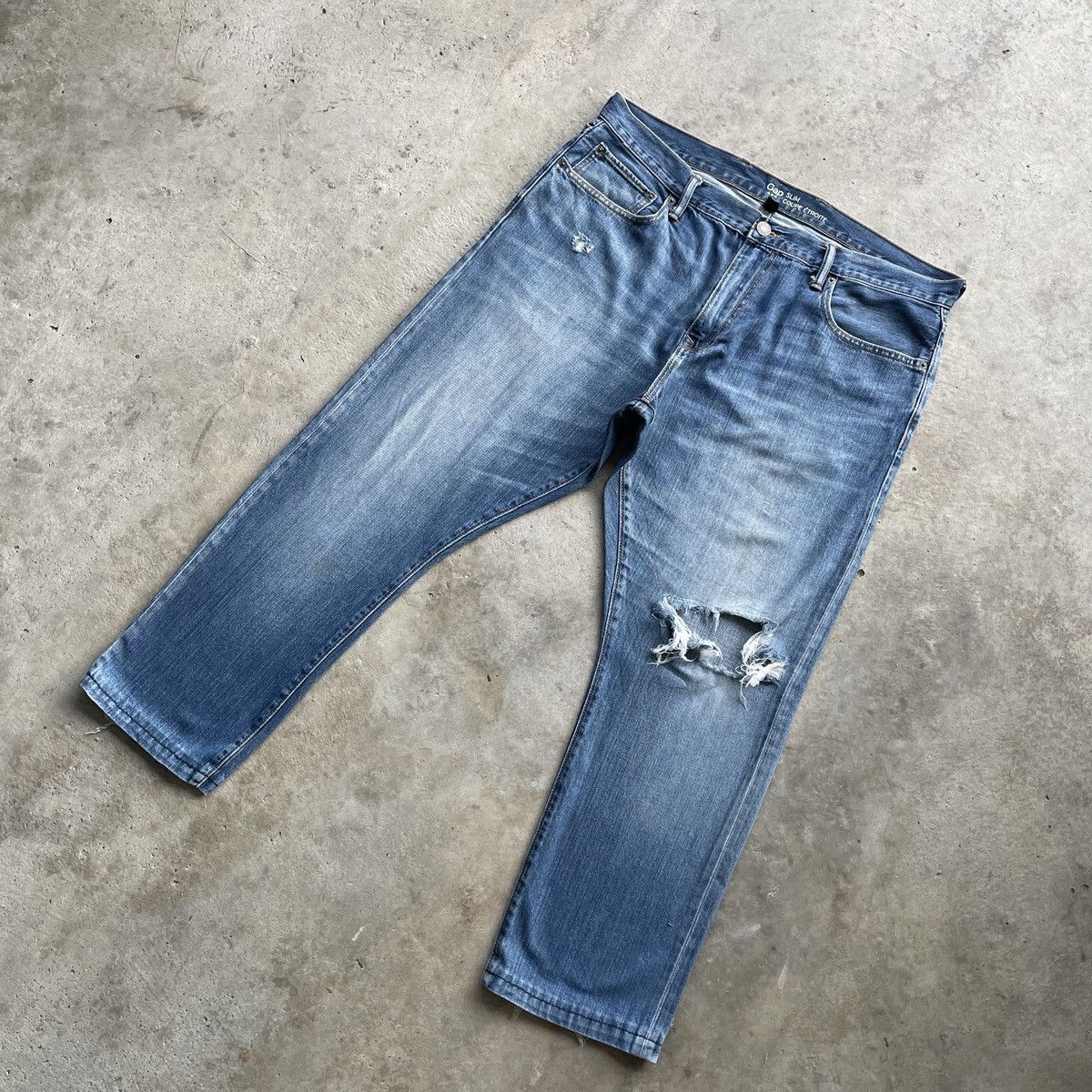 Gap Vintage Gap Distressed Denim Jeans Pants Faded W39 Size US 39 - 2 Thumbnail