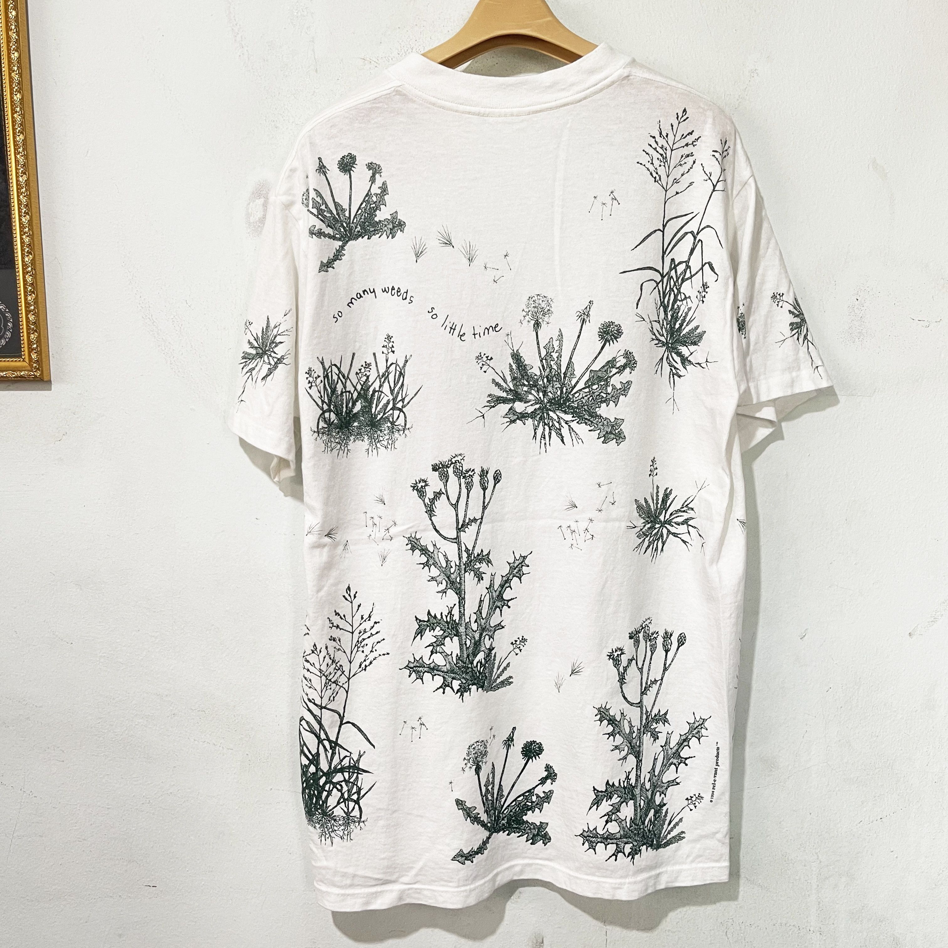 Vintage Vintage 90s Botanical Weeds T-Shirt Size US M / EU 48-50 / 2 - 4 Thumbnail