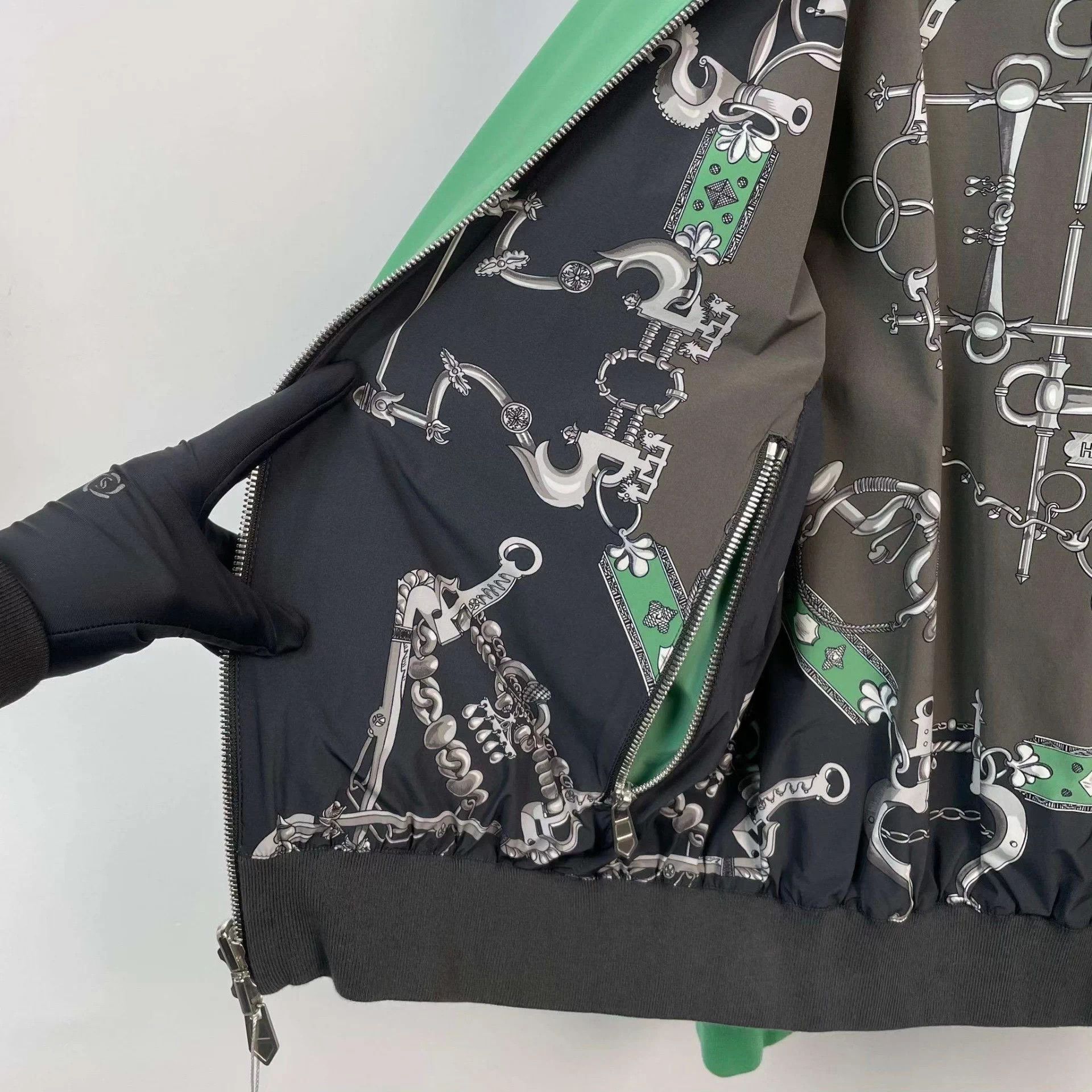Hermes Hermès double-faced A-grade 48 jacket no acc Size US M / EU 48-50 / 2 - 9 Thumbnail