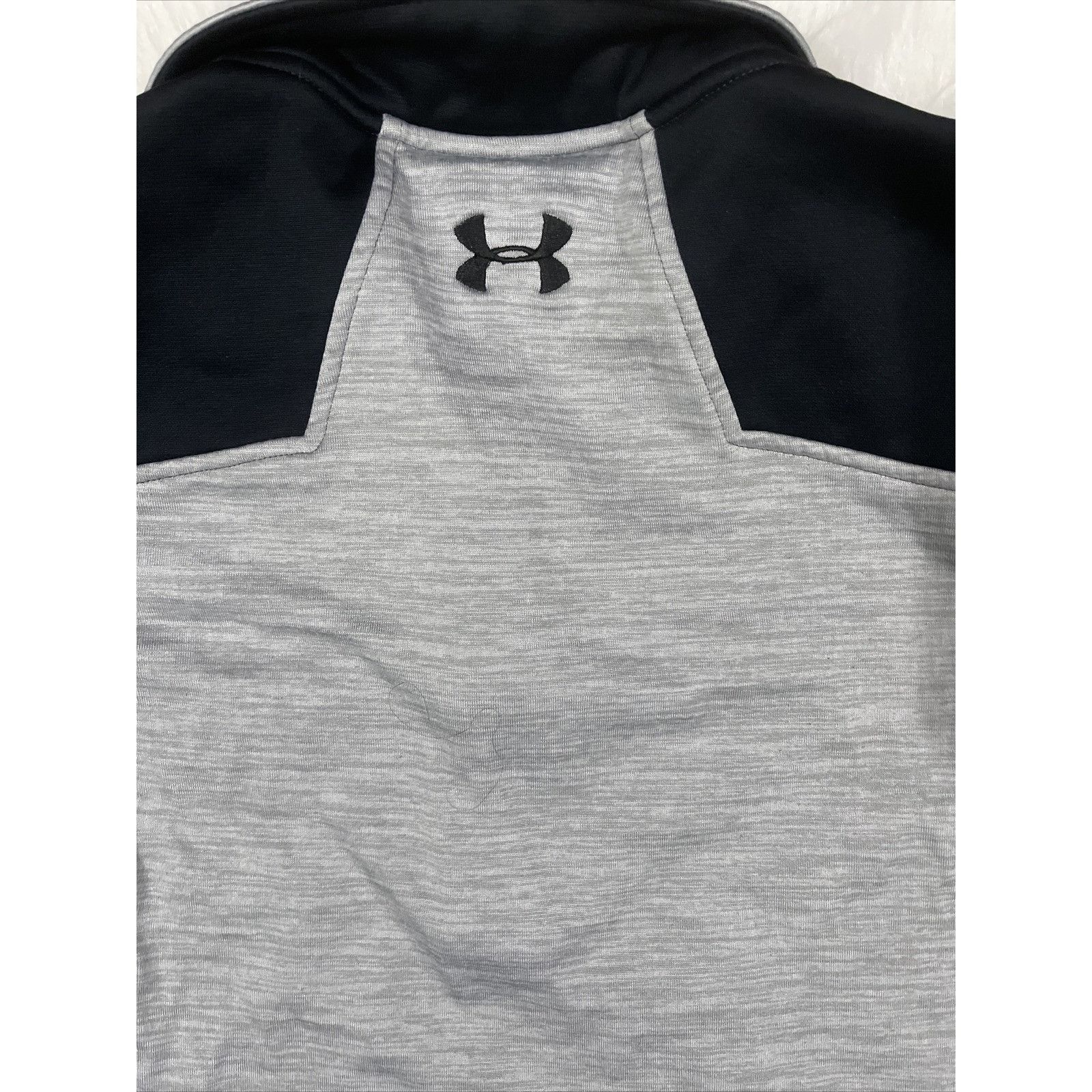 Under Armour UNDER ARMOUR 1/4 zip pullover MENS medium gray black warm ba Size US M / EU 48-50 / 2 - 6 Thumbnail