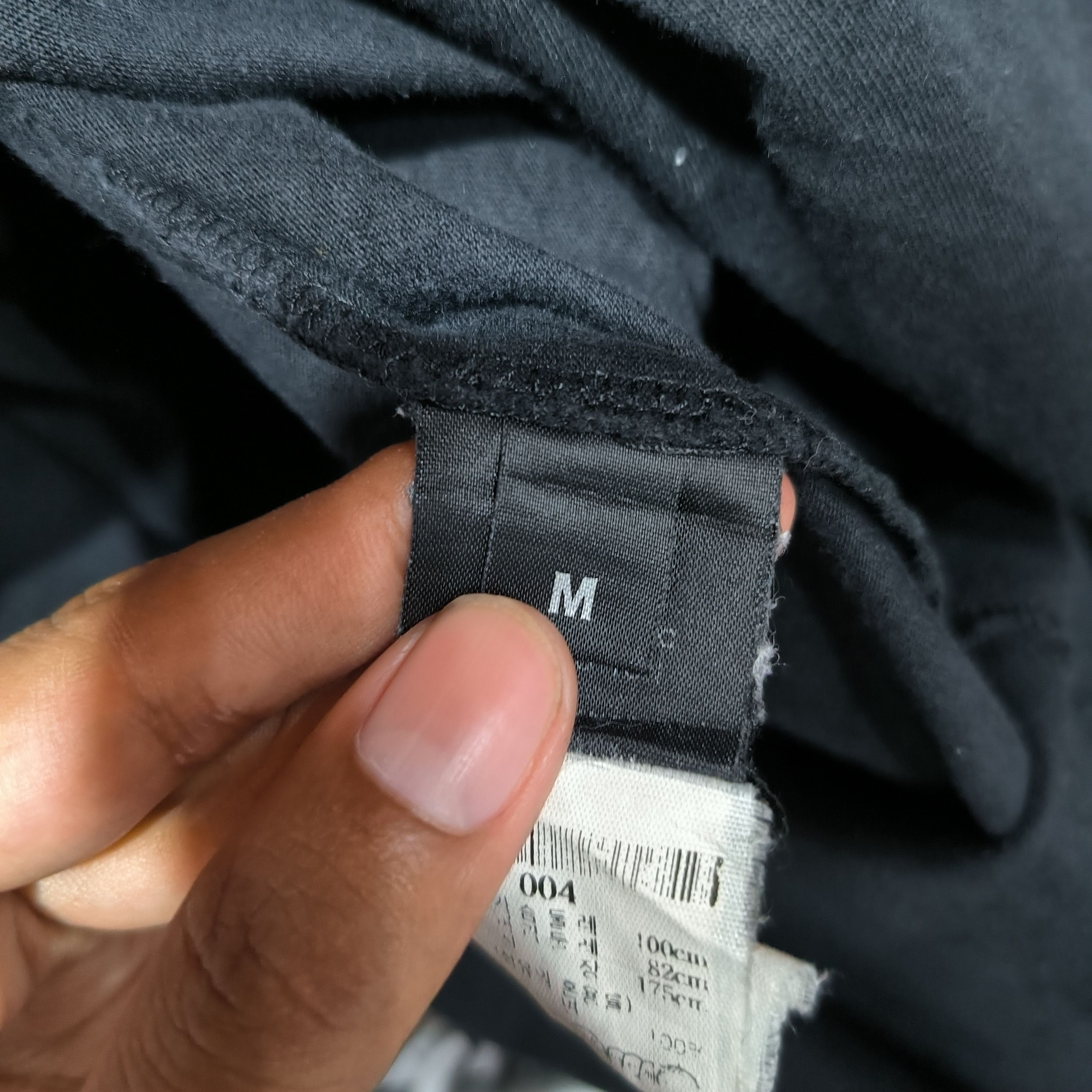 Vetements VETEMENTS Shipping Label Priority Mail Tee Size US M / EU 48-50 / 2 - 4 Thumbnail