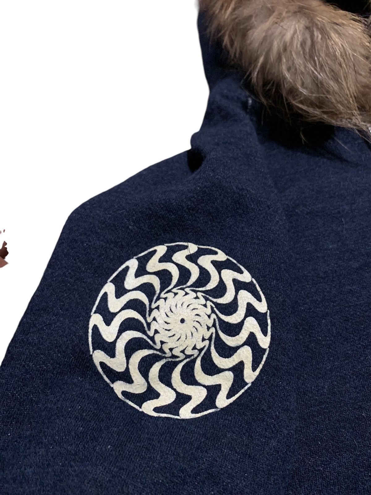 If Six Was Nine × Japanese Brand × Le Grande Bleu (L.G.B.) 2000s Ozone Rock embroidered fur hoodie Size US L / EU 52-54 / 3 - 5 Thumbnail