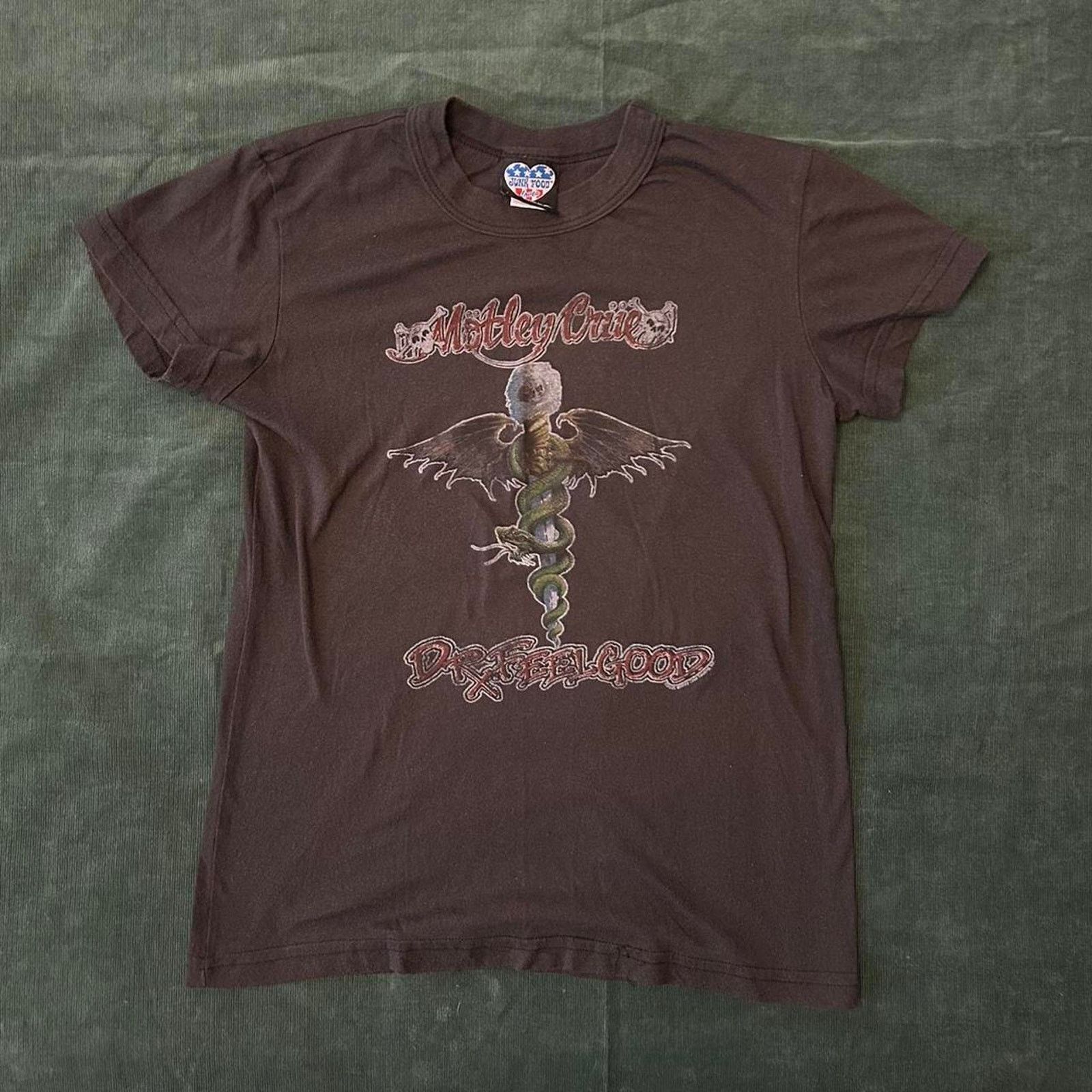 Junk Food vintage motley crue tee Size S / US 4 / IT 40 - 1 Thumbnail