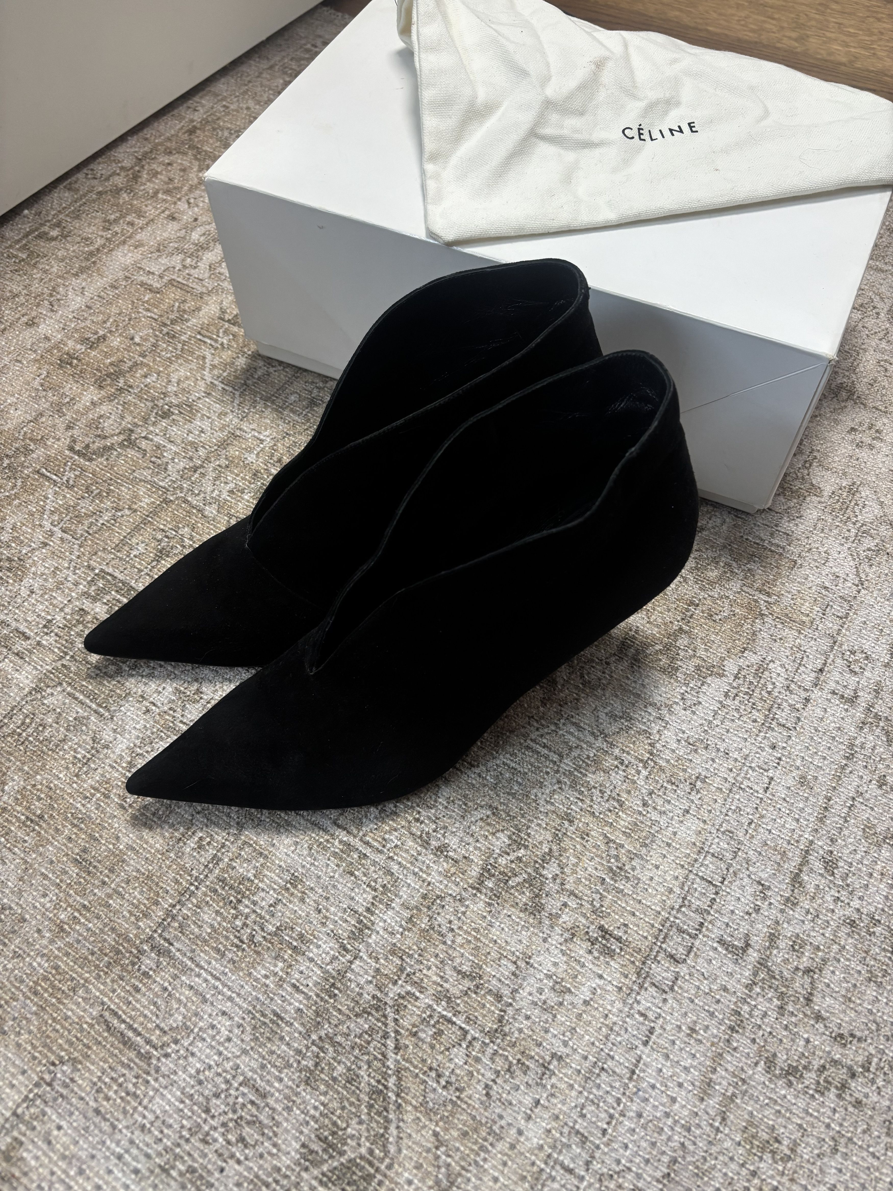 Celine 2007 Phoebe Philo Celine V Neck Heels Pumps Size US 10 / IT 40 - 4 Thumbnail