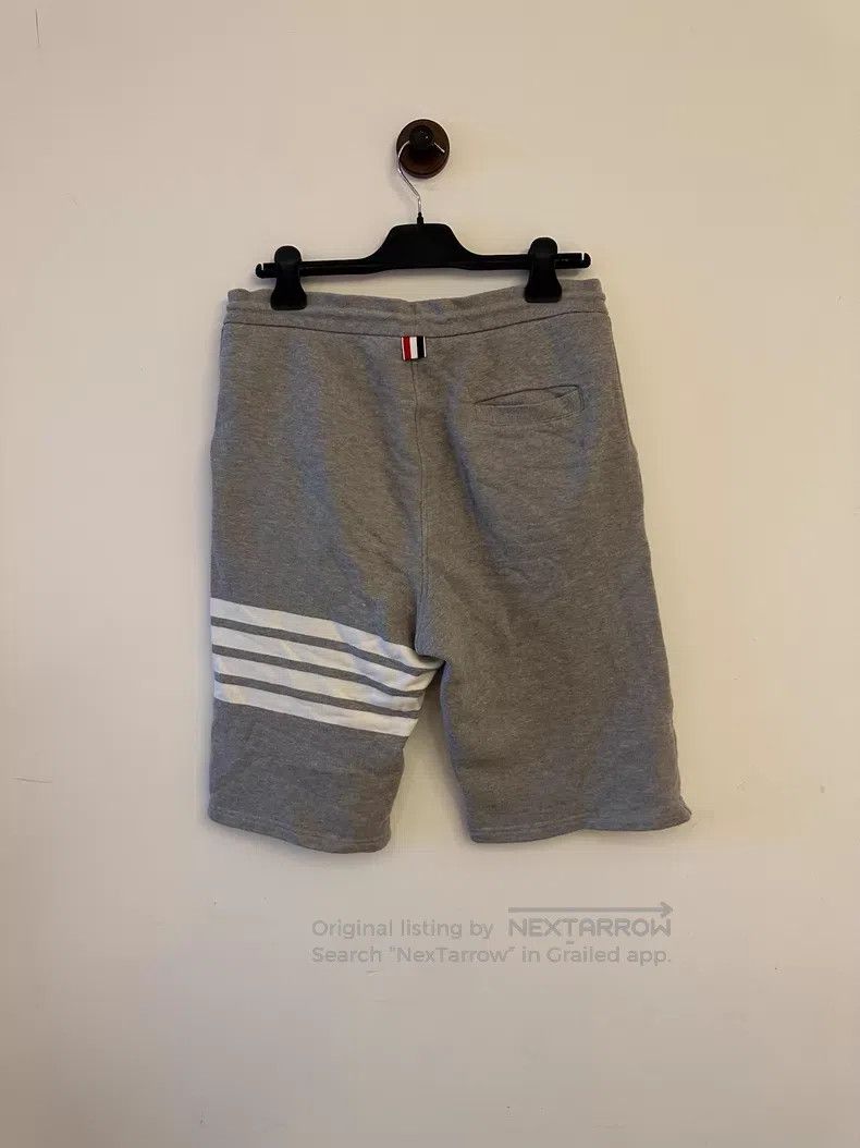Thom Browne Thom Browne size 3 Grey Shorts Size US 30 / EU 46 - 2 Thumbnail