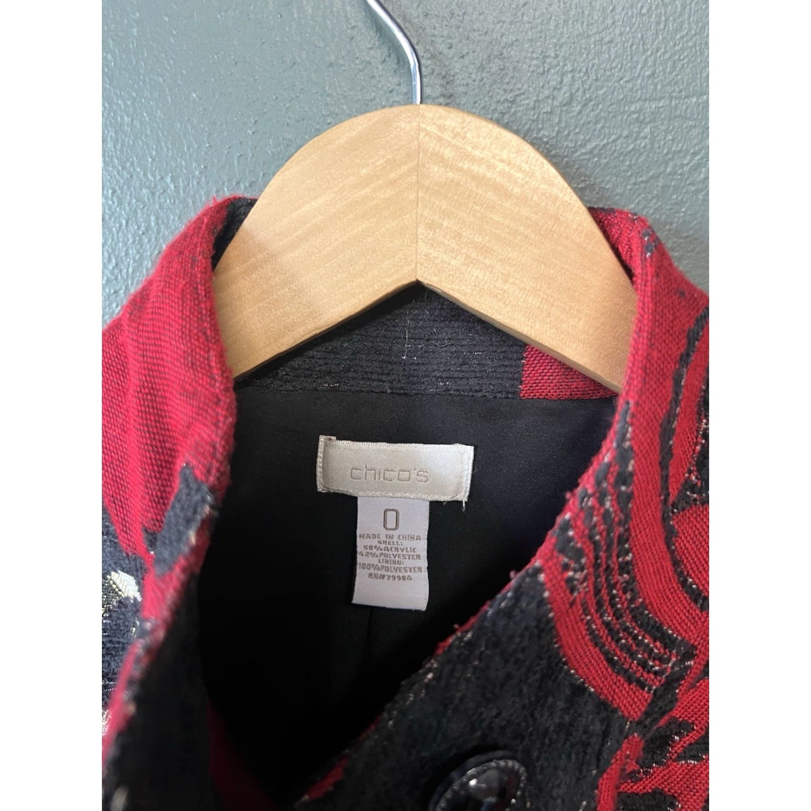 Vintage Vintage Chicos Women’s Red Acrylic Button-Up Blazer Jacket Size 0 User: Vintage Chicos Women’s Red Acrylic Button-Up Blazer Jacket Size 0 Size XS / US 0-2 / IT 36-38 - 3 Thumbnail