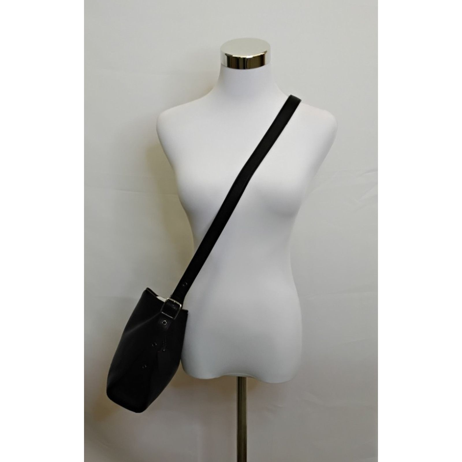 Coach Coach Dufflette Crossbody Bag Black Leather Purse 21377 Size ONE SIZE - 3 Thumbnail