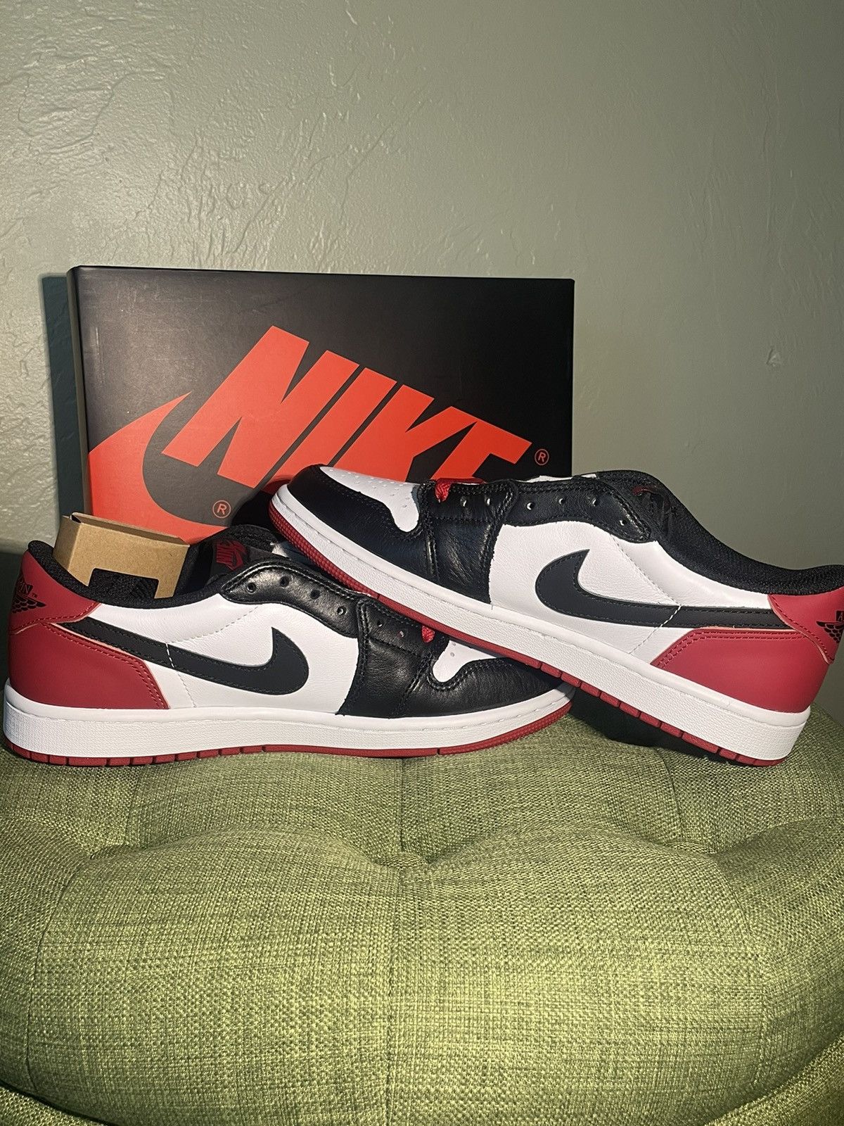 Jordan Brand × Nike Air Jordan 1 Retro Low OG Size US 8.5 / EU 41-42 - 4 Thumbnail