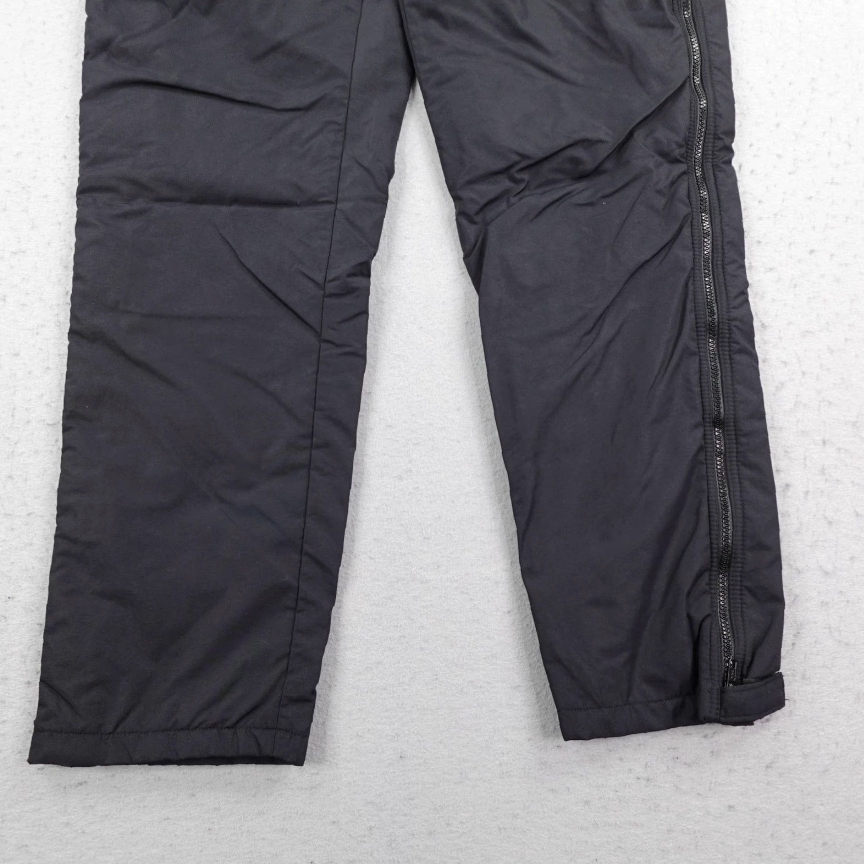 Vintage VINTAGE L.L. Bean Pants Mens M Black Thinsulate Quilted Rain Snow Side Zip Pants Mens Black 90s USA Size US 31 - 3 Thumbnail
