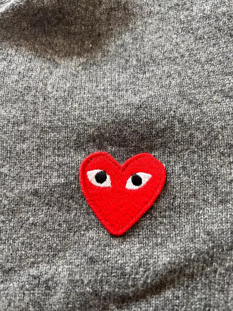 Comme des Garcons Comme Des Garcons Red heart pullover sweater Size M / US 6-8 / IT 42-44 - 3 Thumbnail