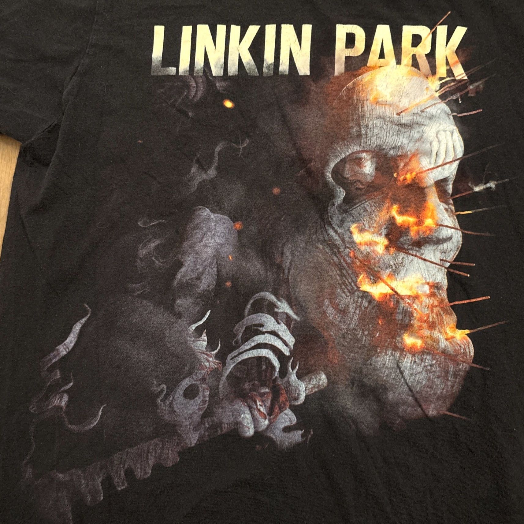 Vintage VINTAGE Linkin Park The Hunting Party Tour T-Shirt Bayside Shirt Mens M Black Cotton Graphic Print Short Sleeve Round Neck 2010-2019 Size US M / EU 48-50 / 2 - 2 Thumbnail