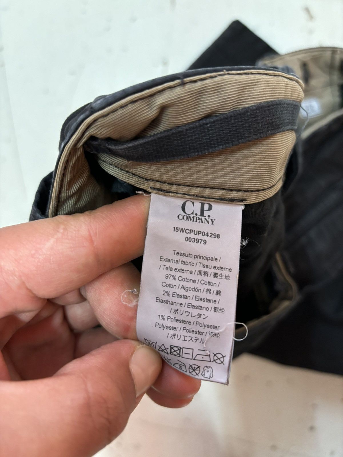 C.P. Company ***FINAL DROP***RARE CP COMPANY TECHNICAL SPIRAL CARGO 52 Size US 38 / EU 54 - 16 Thumbnail