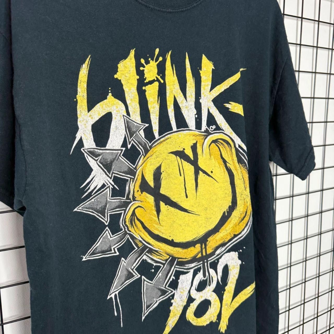 Vintage Blink T shirt Tee Graphic Band Tee Black Grey Size US L / EU 52-54 / 3 - 5 Thumbnail