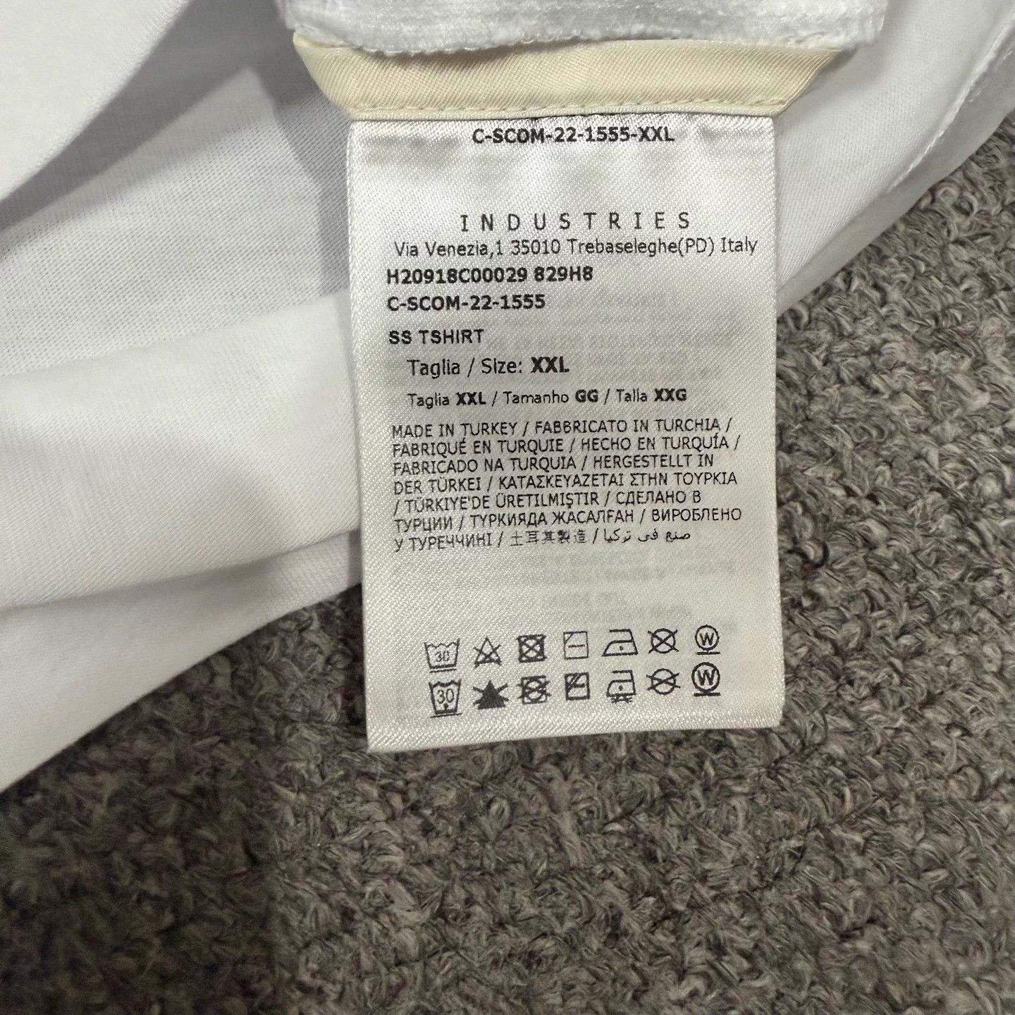 Moncler Moncler white embroidered logo short-sleeve NWT XXL Size US XXL / EU 58 / 5 - 4 Thumbnail