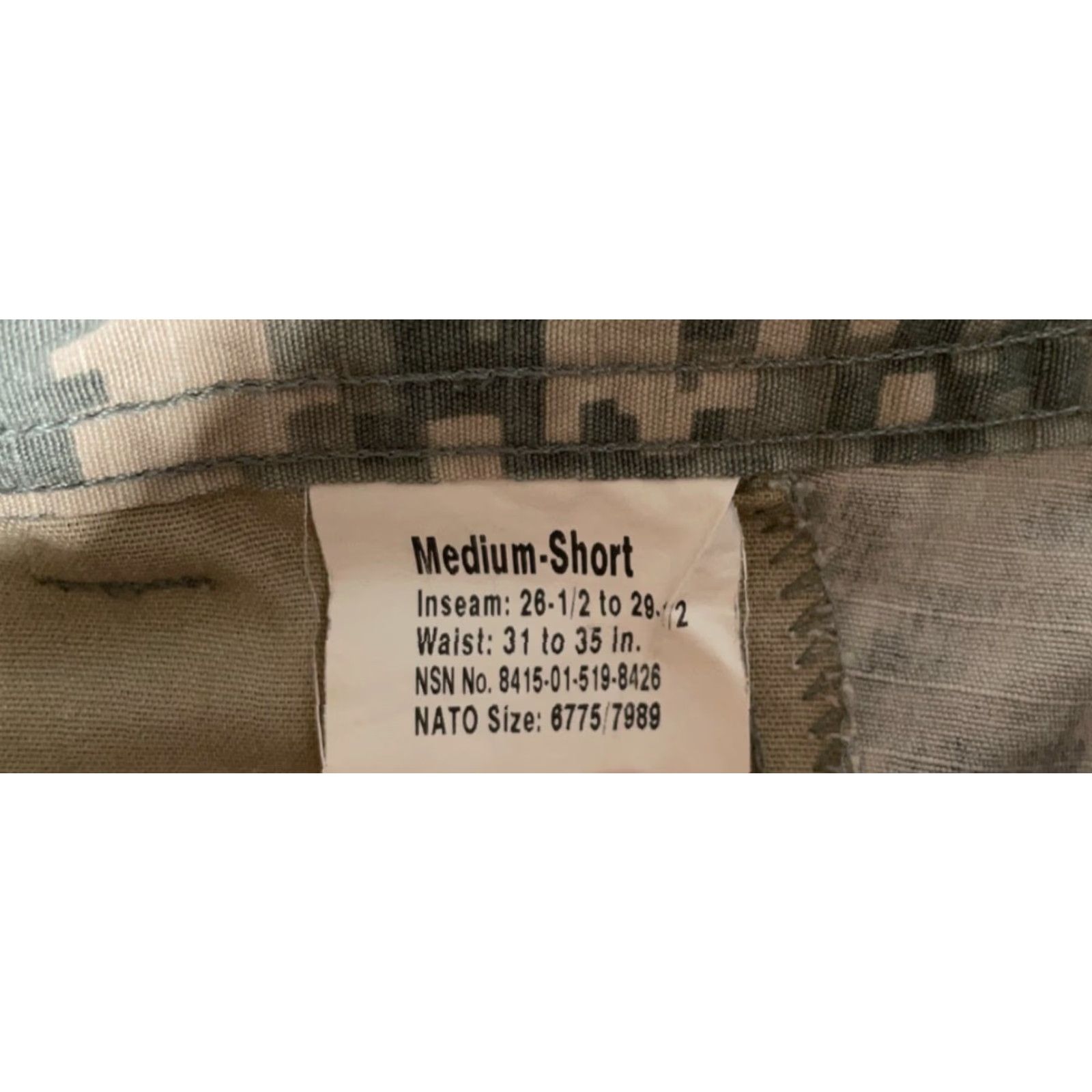 Vintage US Army Camo Cargo Pants Men's 32 x 29 (Medium Short) Digital Camouflage Combat Size US 32 / EU 48 - 4 Thumbnail