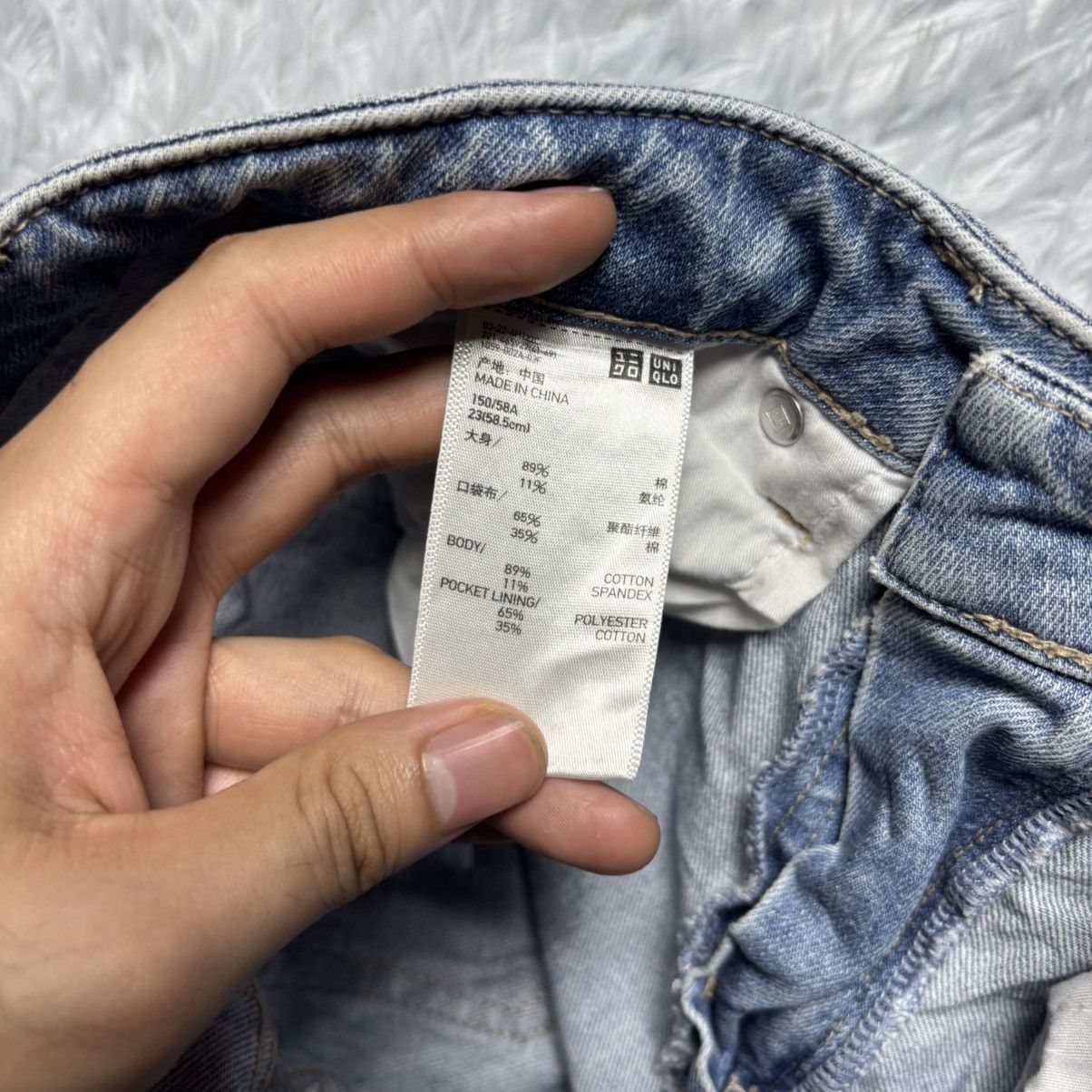 Uniqlo Uniqlo Women's High Rise Straight Jeans Light Blue (Size 23) Size 25" / US 0 / IT 36 - 5 Thumbnail
