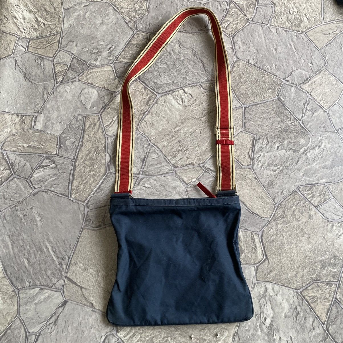 Prada Vintage Prada Luna Rossa Crossbody Messenger Bag Size ONE SIZE - 6 Thumbnail