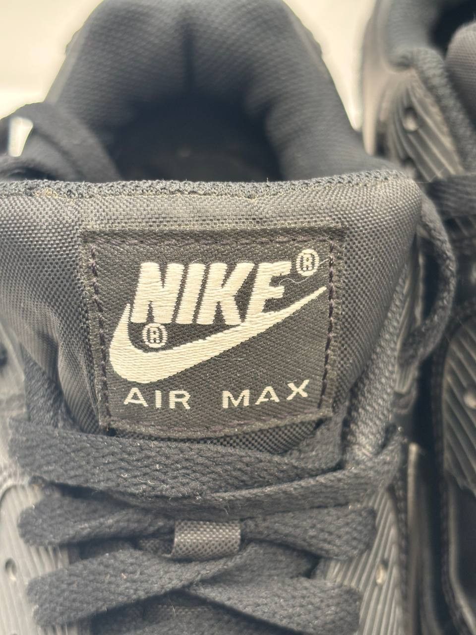 Nike Nike Air Max 90 LTR Black Leather Sneakers 7Y / 40 EUR Size US 8.5 / IT 38.5 - 10 Thumbnail