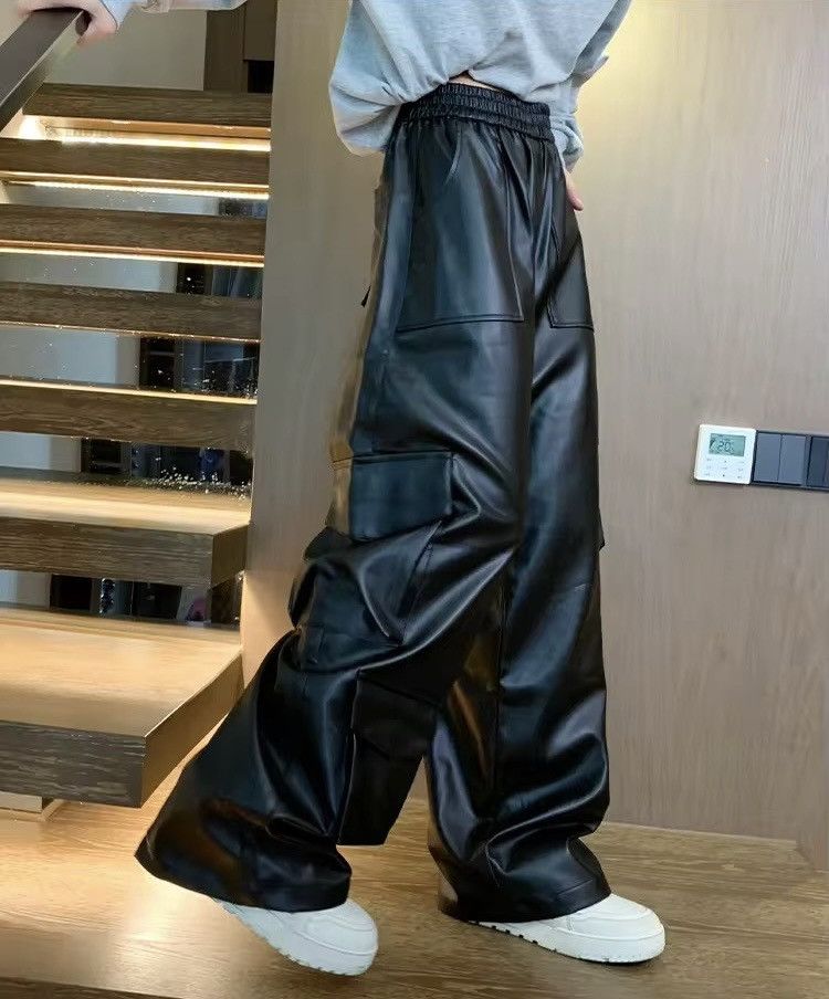 Japanese Brand × Vintage Multi-Pockets Black PU Leather Pants Size US 31 - 4 Thumbnail