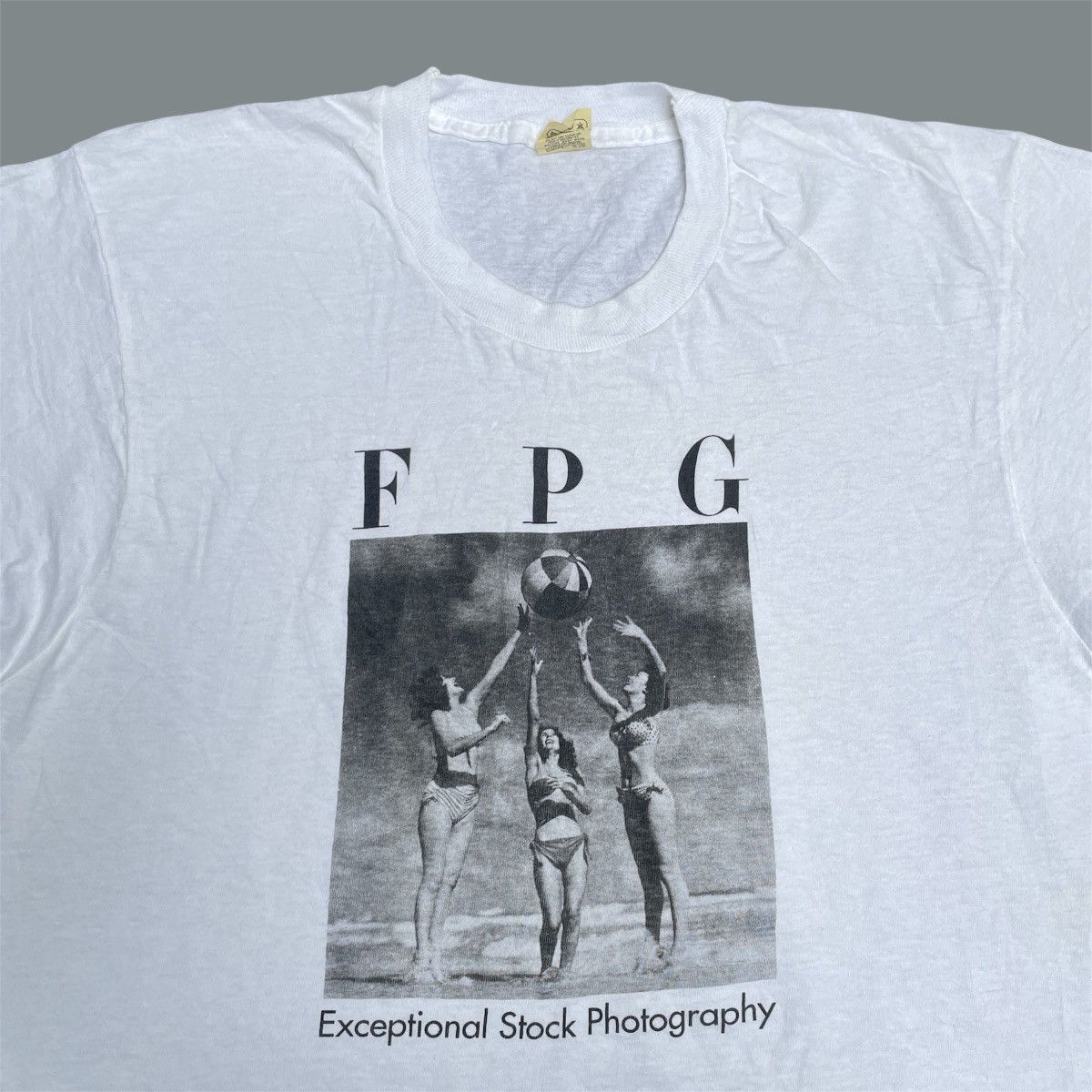 Vintage Vintage Photography T-Shirt - FPG International Promo Tee Size US M / EU 48-50 / 2 - 2 Thumbnail
