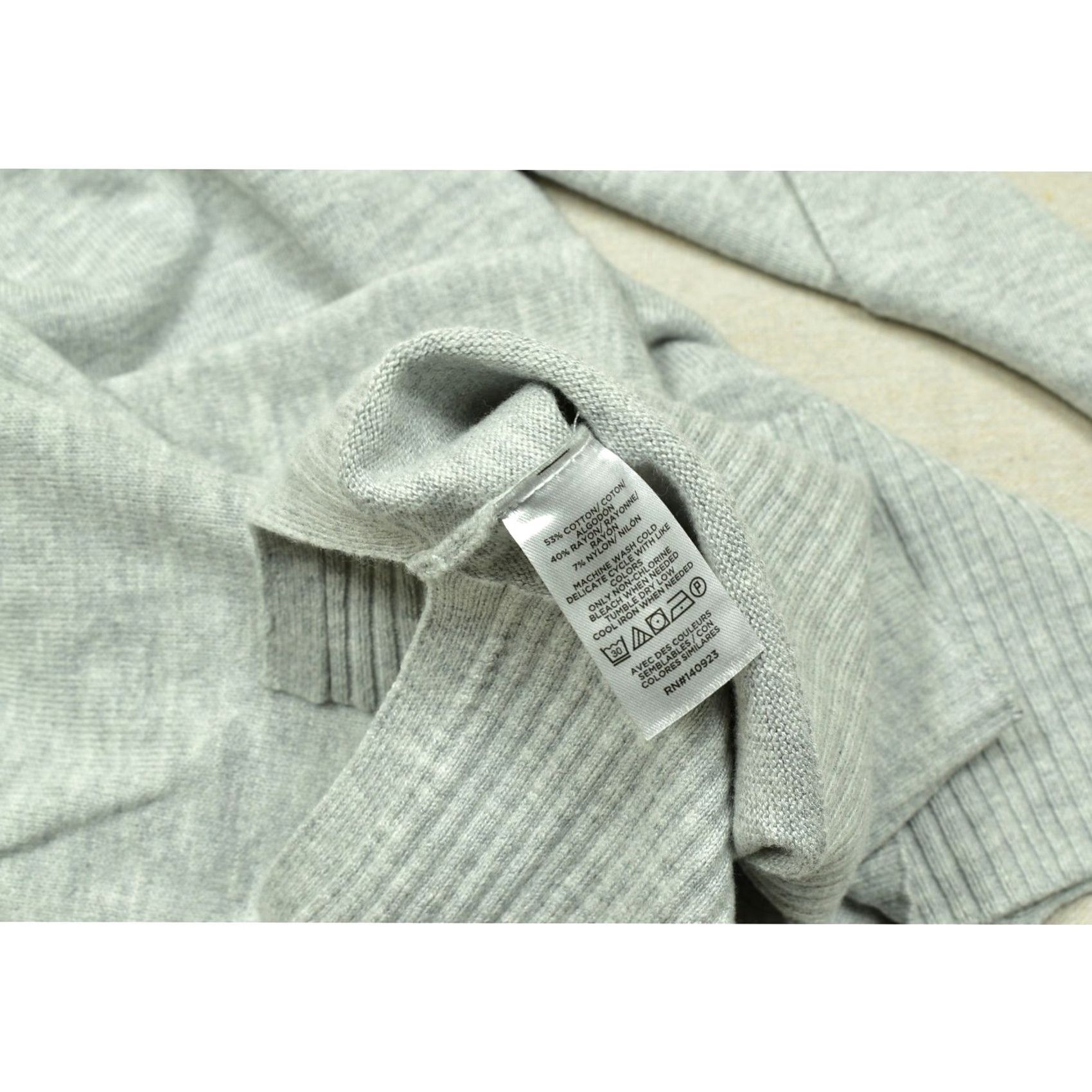 Loft LOFT Women S Gray V-Neck Long Sleeve Ribbed Hem Pullover Sweater NWT Size S / US 4 / IT 40 - 8 Thumbnail
