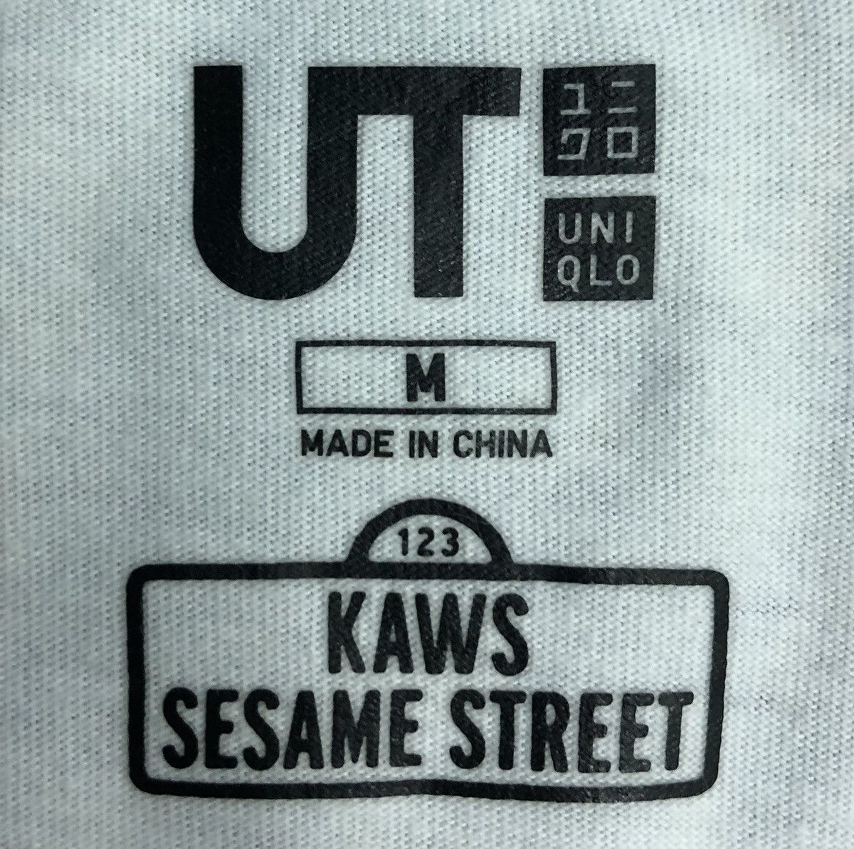Uniqlo Uniqlo Kaws Sesame Street T-Shirt Size US M / EU 48-50 / 2 - 9 Thumbnail
