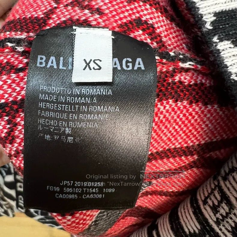 Balenciaga Balenciaga Vintage Love Heart Letter Knit Sweater Size US XS / EU 42 / 0 - 4 Thumbnail