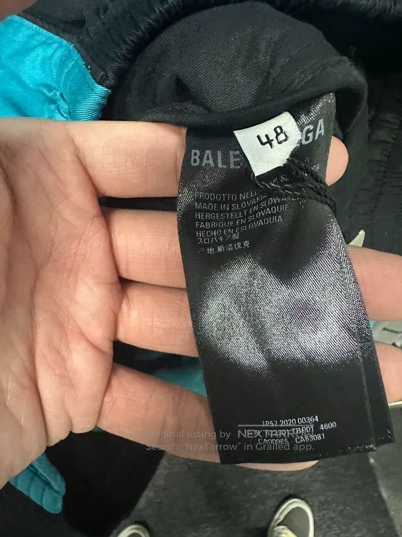 Balenciaga Balenciaga Lake Blue and Black Two-Tone Size US M / EU 48-50 / 2 - 4 Thumbnail