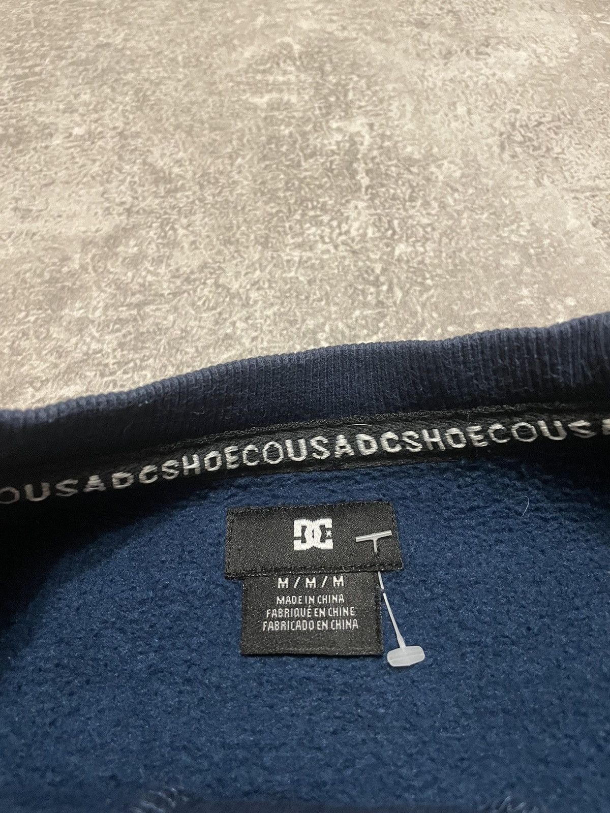 DC Vintage DC Big Logo Sweatshirt Crewneck Size US M / EU 48-50 / 2 - 8 Thumbnail