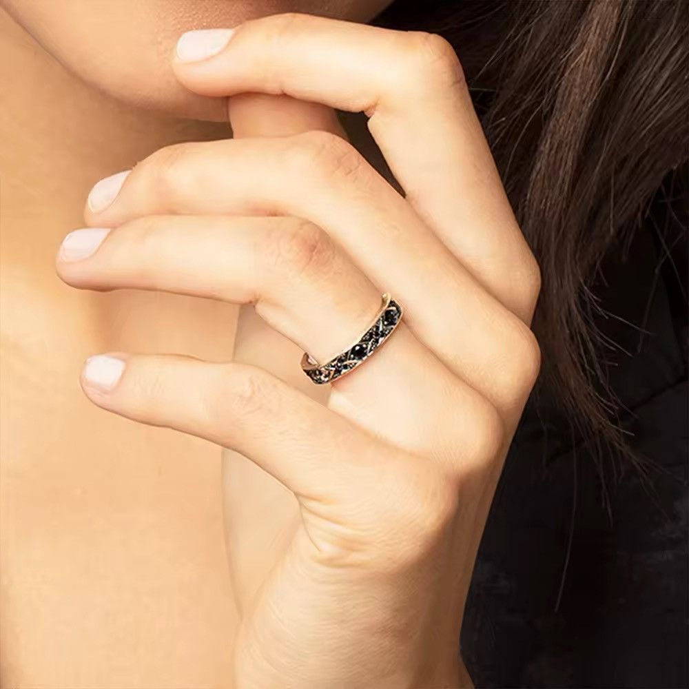 Vintage Black Asian Ornament Ring (size 7-9) Size ONE SIZE - 1 Thumbnail