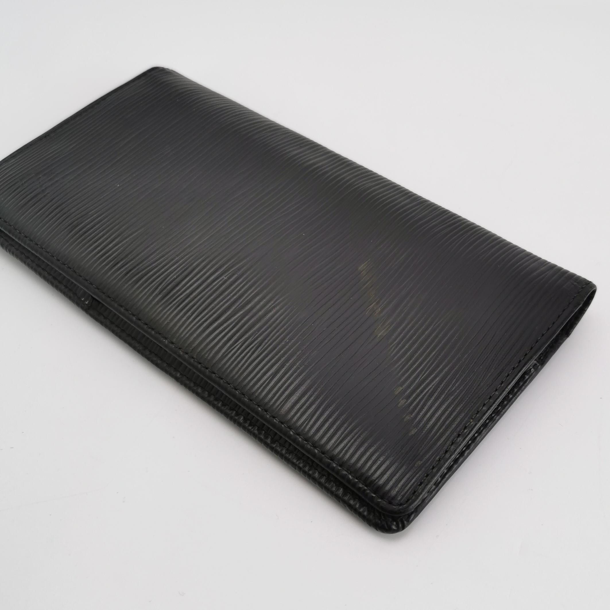 Louis Vuitton Louis Vuitton (LV) Cowhide Water Ripple Solid Color Long Wa Size ONE SIZE - 9 Thumbnail