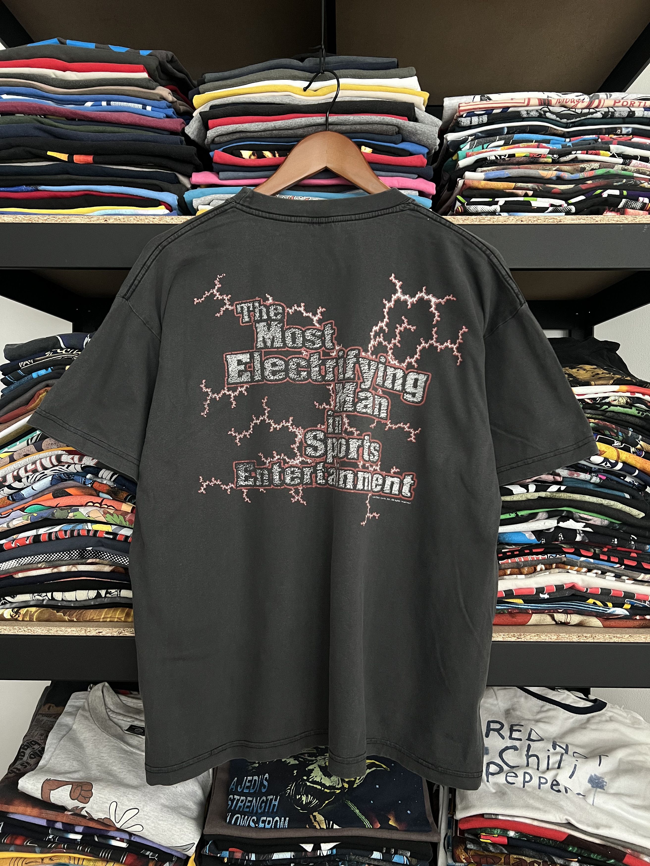 Vintage Vintage 1999 The Rock Lighting WWE Faded Black Tee Size US L / EU 52-54 / 3 - 2 Thumbnail
