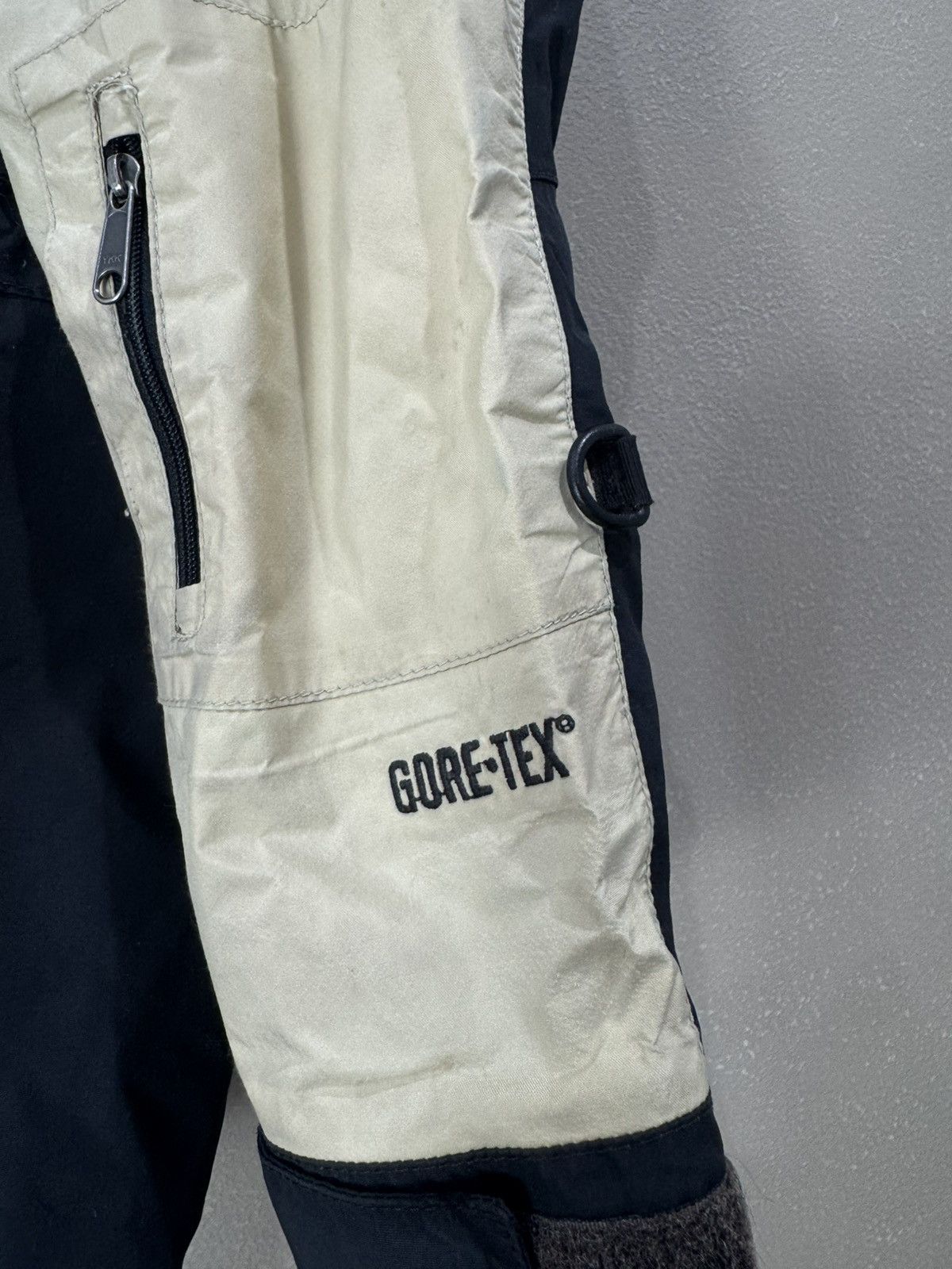 The North Face Women’s The North Face Goretex Cream Ski Jacket - XS Size XS / US 0-2 / IT 36-38 - 3 Thumbnail