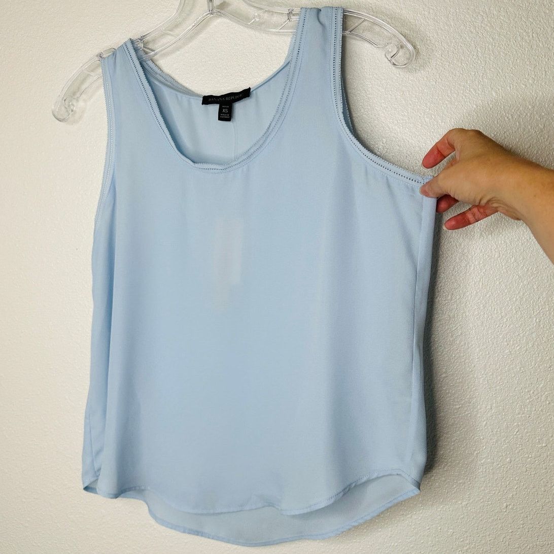 Banana Republic NWT Banana Republic Blue Picot Trim Semi Sheer Tank Top XSP Size XS / US 0-2 / IT 36-38 - 1 Thumbnail