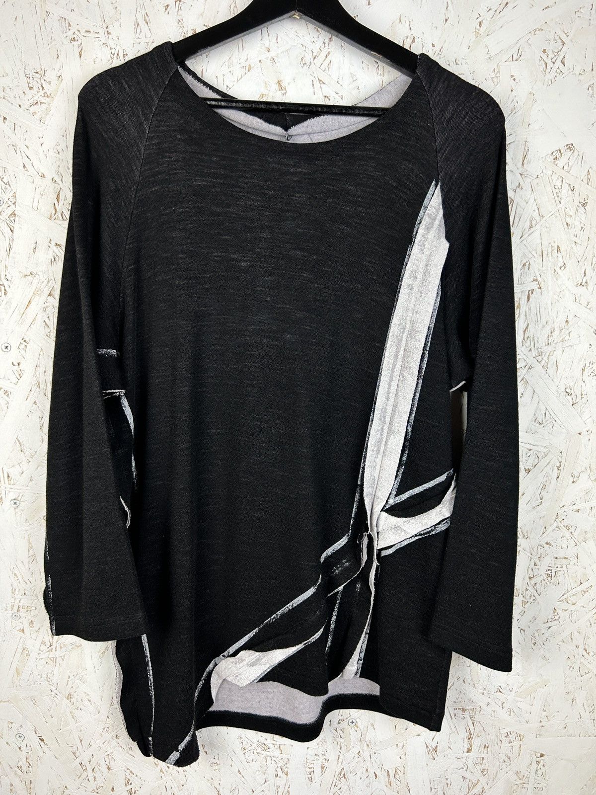 Yohji Yamamoto Yohji Yamamoto x Ragne Kikas Assymetric Avant Garde Sweater Size US M / EU 48-50 / 2 - 1 Thumbnail
