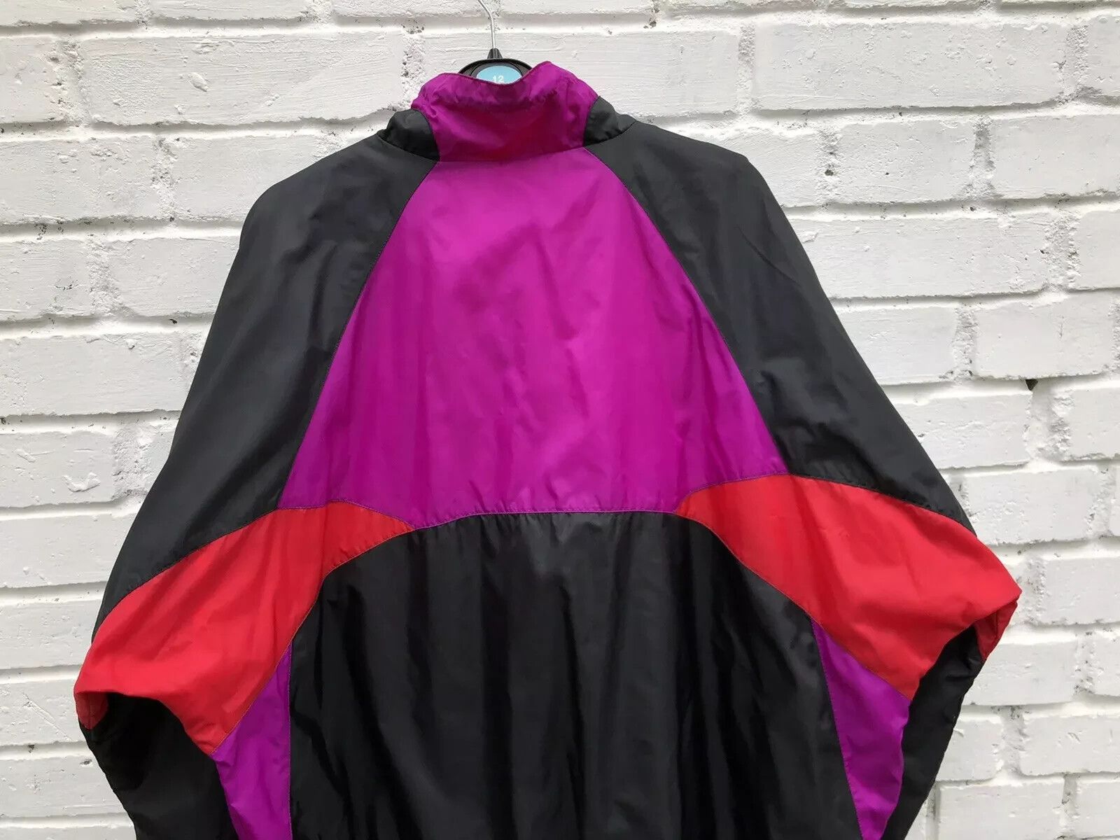 Nike NIKE VINTAGE 1990s TRACK JACKET NYLON RAVE BLOCK WINDRUNER Size US XL / EU 56 / 4 - 16 Thumbnail