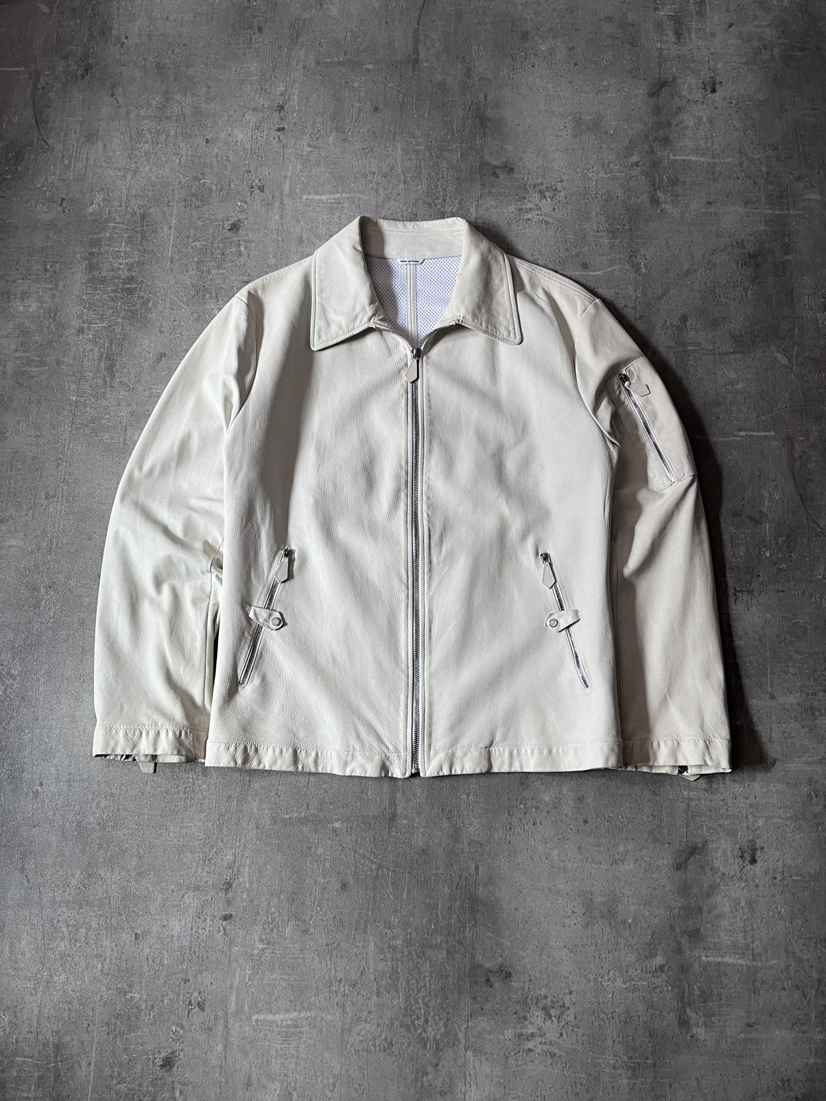 Hermes Hermes white leather jacket very light Size US L / EU 52-54 / 3 - 1 Thumbnail