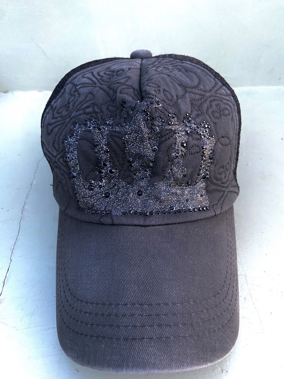 If Six Was Nine 2000s Diablo zircon studded crown trucker hat Size ONE SIZE - 3 Thumbnail