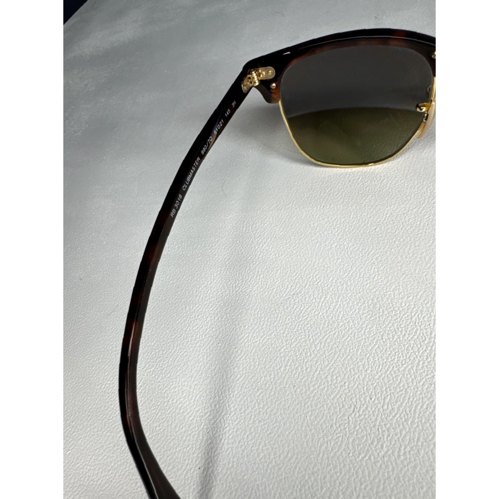 Vintage Ray Ban Clubmaster Sunglasses RB3016 Frames Only Tortise Frames Italy Unisex Adults Brown Frames Only RB3016 Clubmaster Sunglasses Size ONE SIZE - 8 Thumbnail