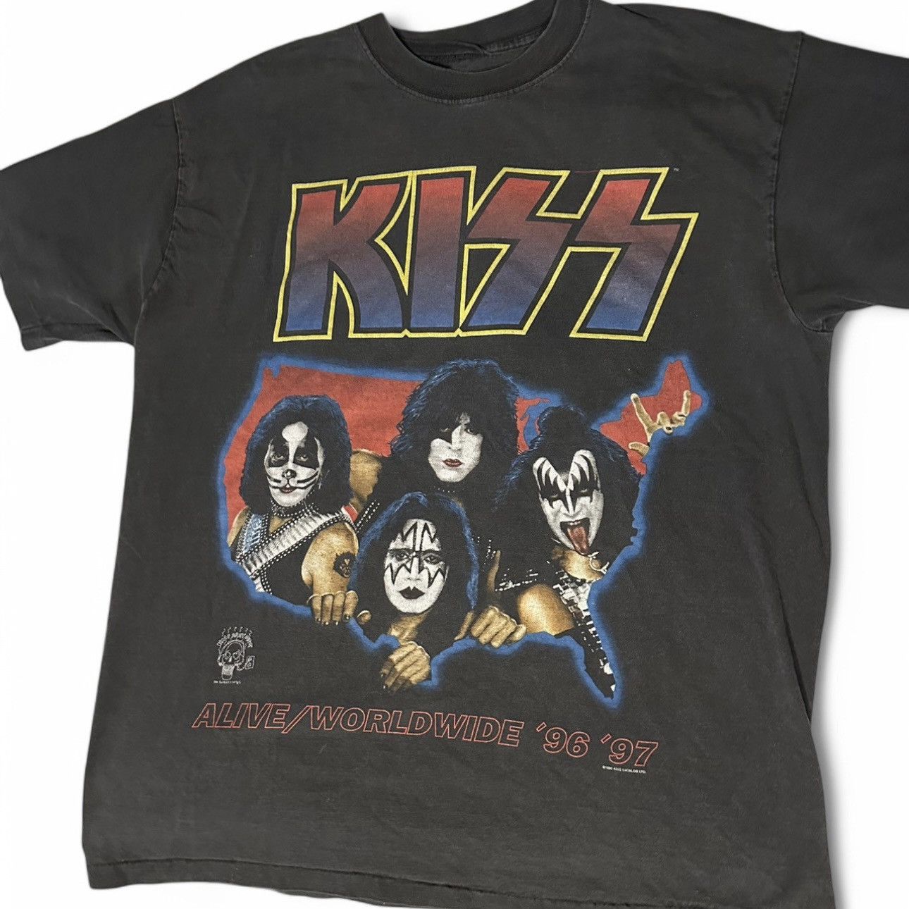 KISS × Vintage Vintage Kiss Rock and rule the world shirt Size US XL / EU 56 / 4 - 1 Thumbnail