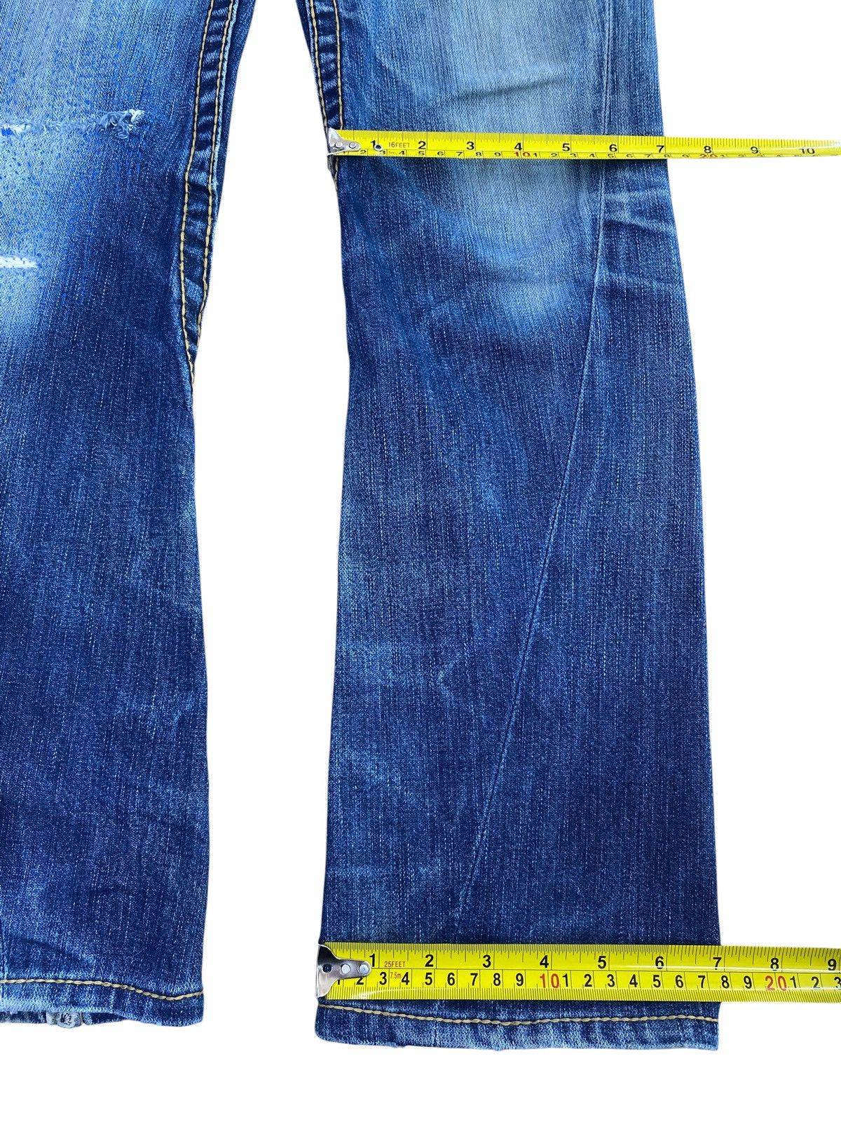 True Religion True Religion Whiskers Faded Wash Style Twist Leg Jeans Size US 30 / EU 46 - 8 Thumbnail
